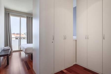 Wonderful 2-bd With Balcony Plaza Cataluna Appartement Barcelona