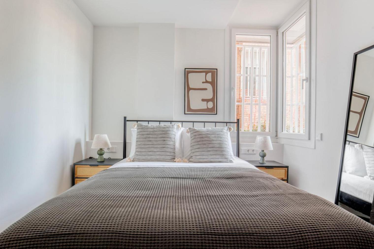 Blueground Sarria Doorman Newly Renovated Bcn-119 Barcelona