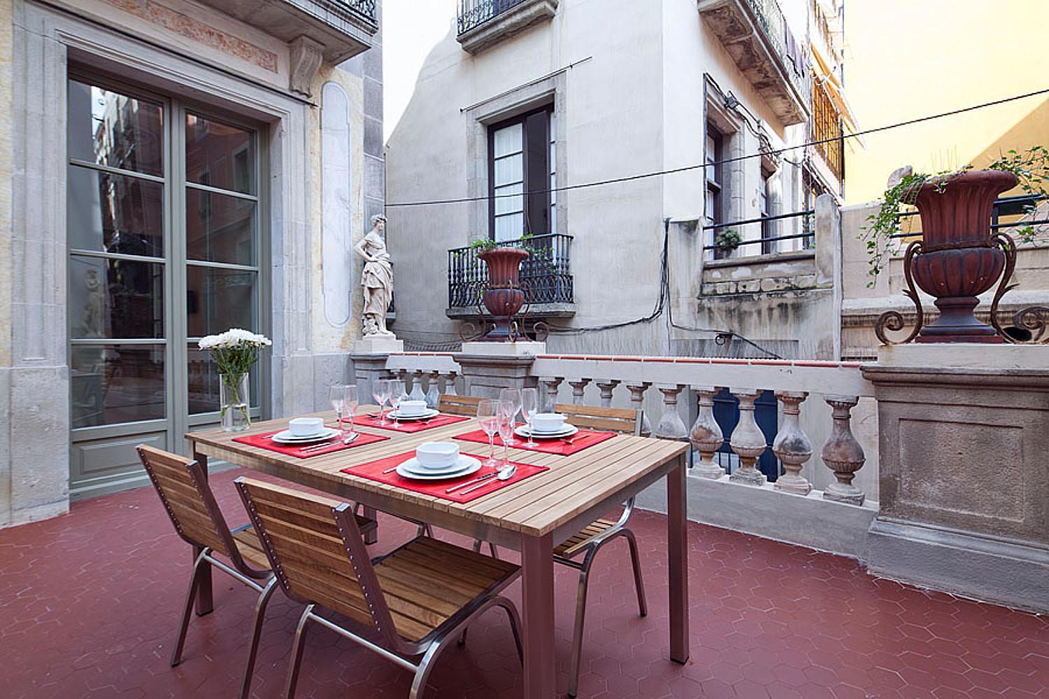 Ola Living Portaferrissa Apartamento