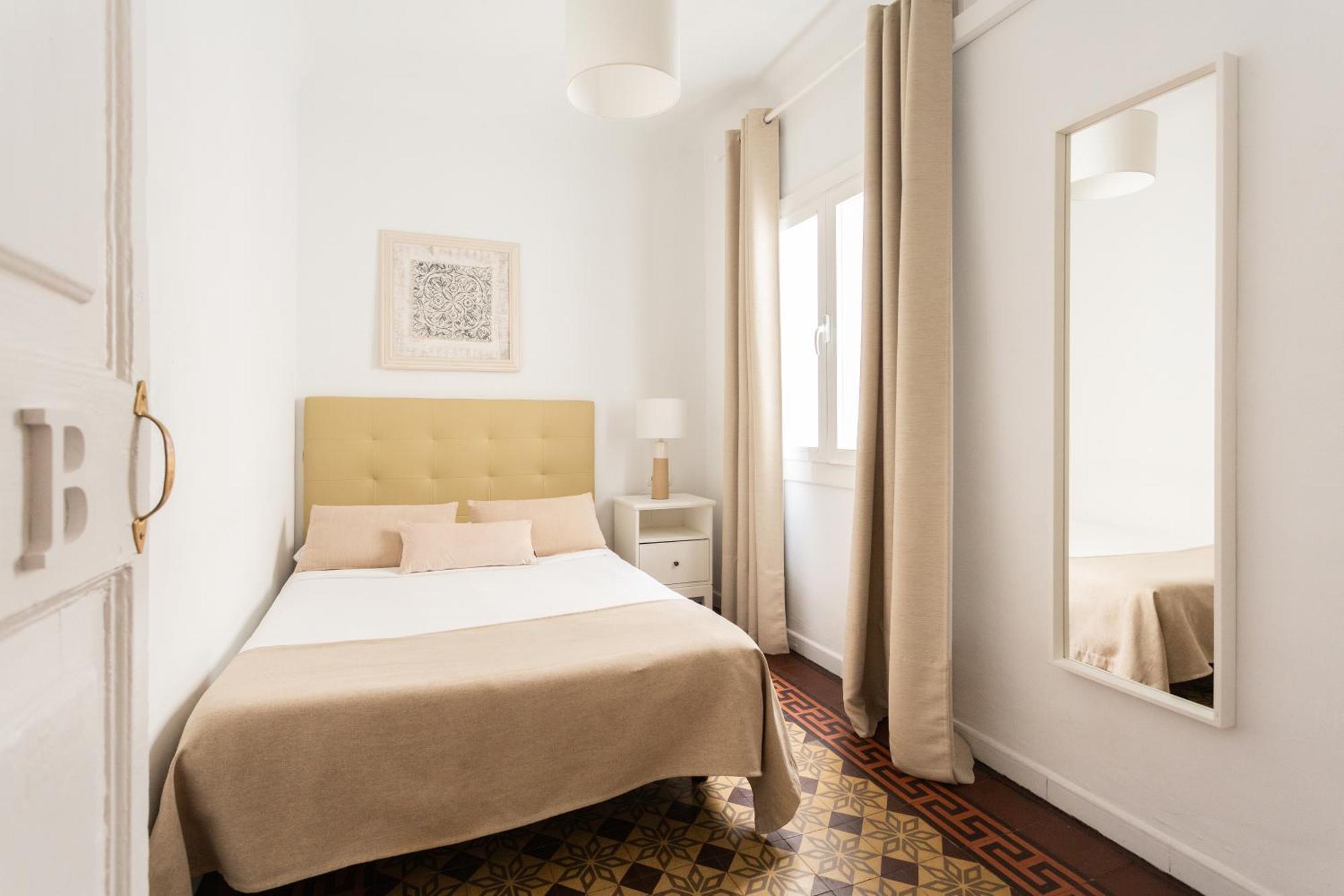 Sunny Bcn Hostel *