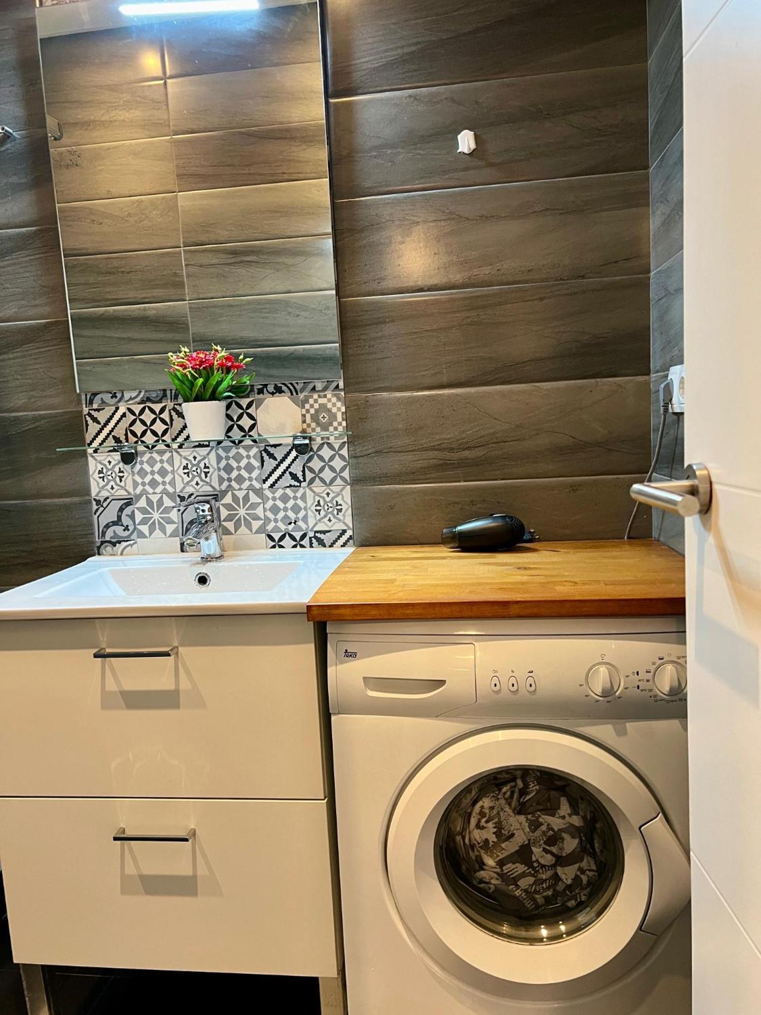 Bonito Apartamento En Zona Centrica De Apartamento Barcelona