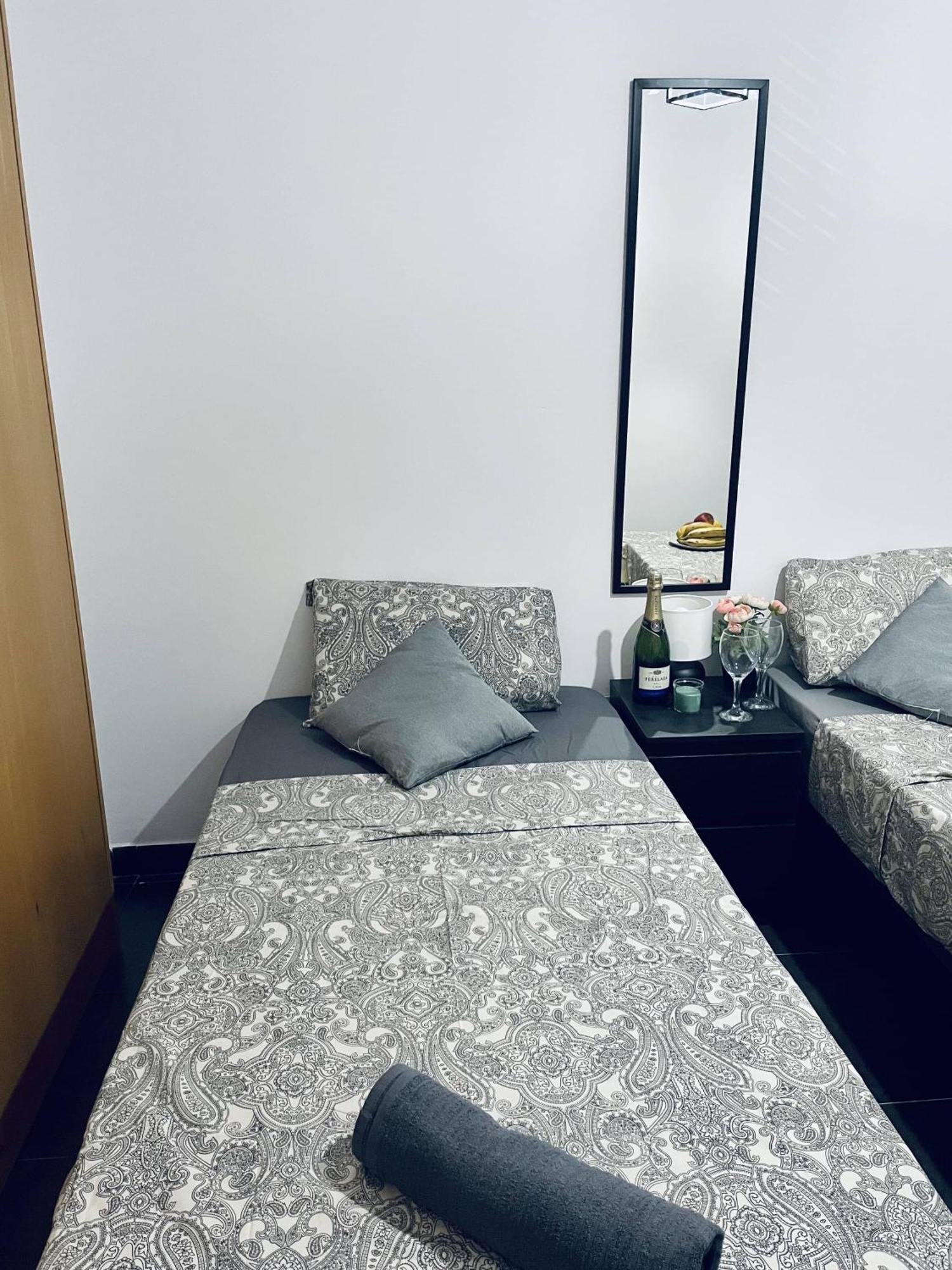 Sepulveda 3 Bed & Breakfast Barcelona