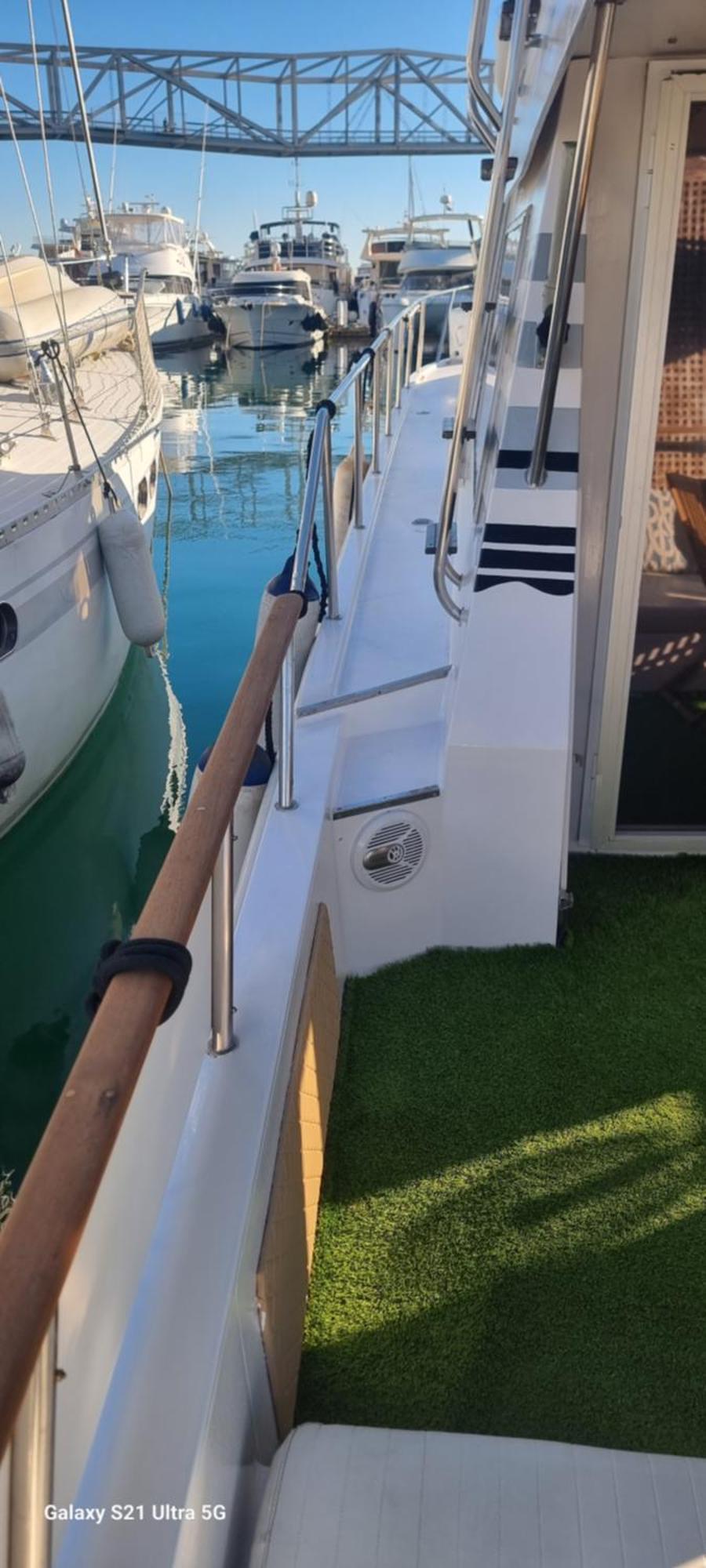 Beautiful And Comfy Boat In With Boat Tour Option Botel Barcelona