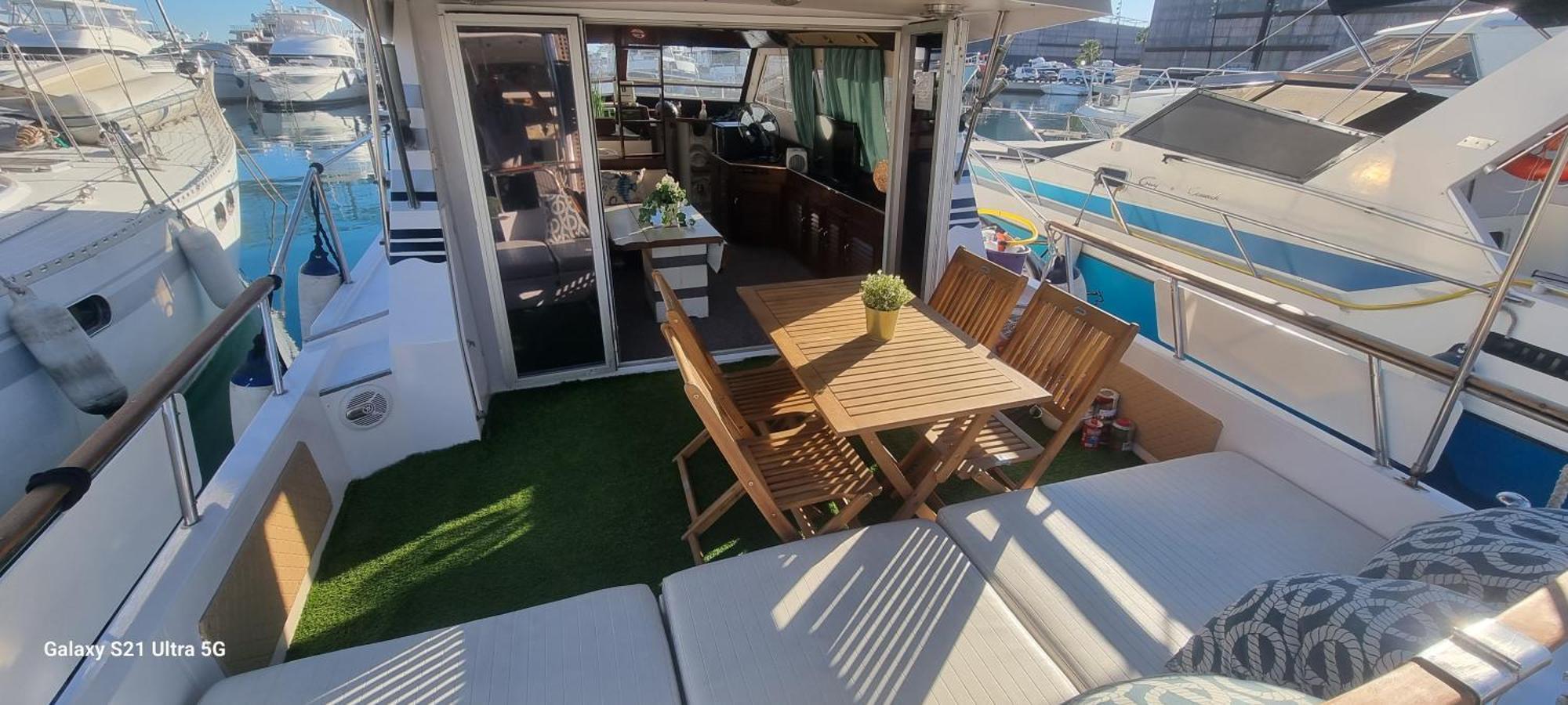Beautiful And Comfy Boat In With Boat Tour Option Botel Barcelona