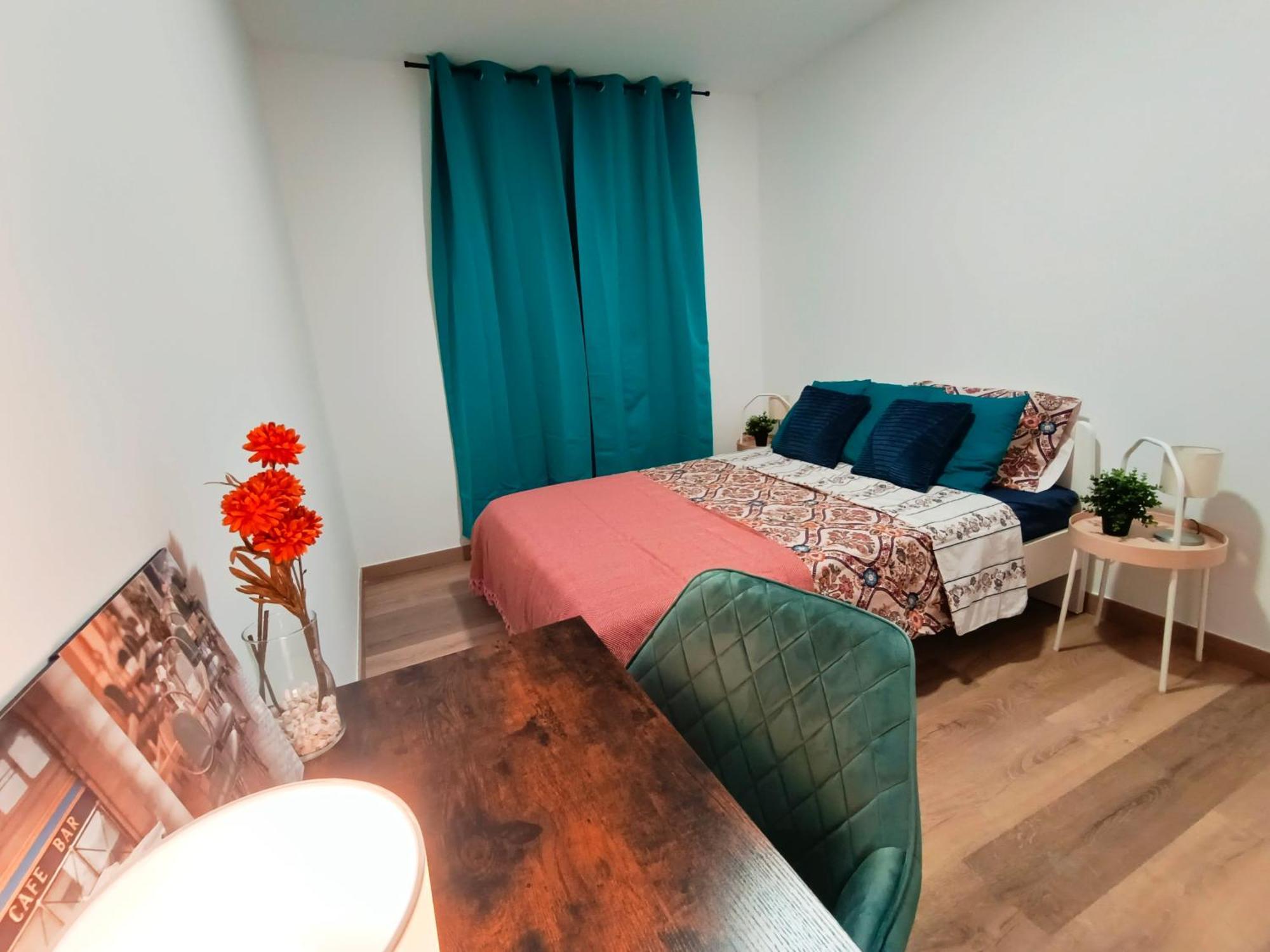 Rooms In Gothic Hostel Barcelona