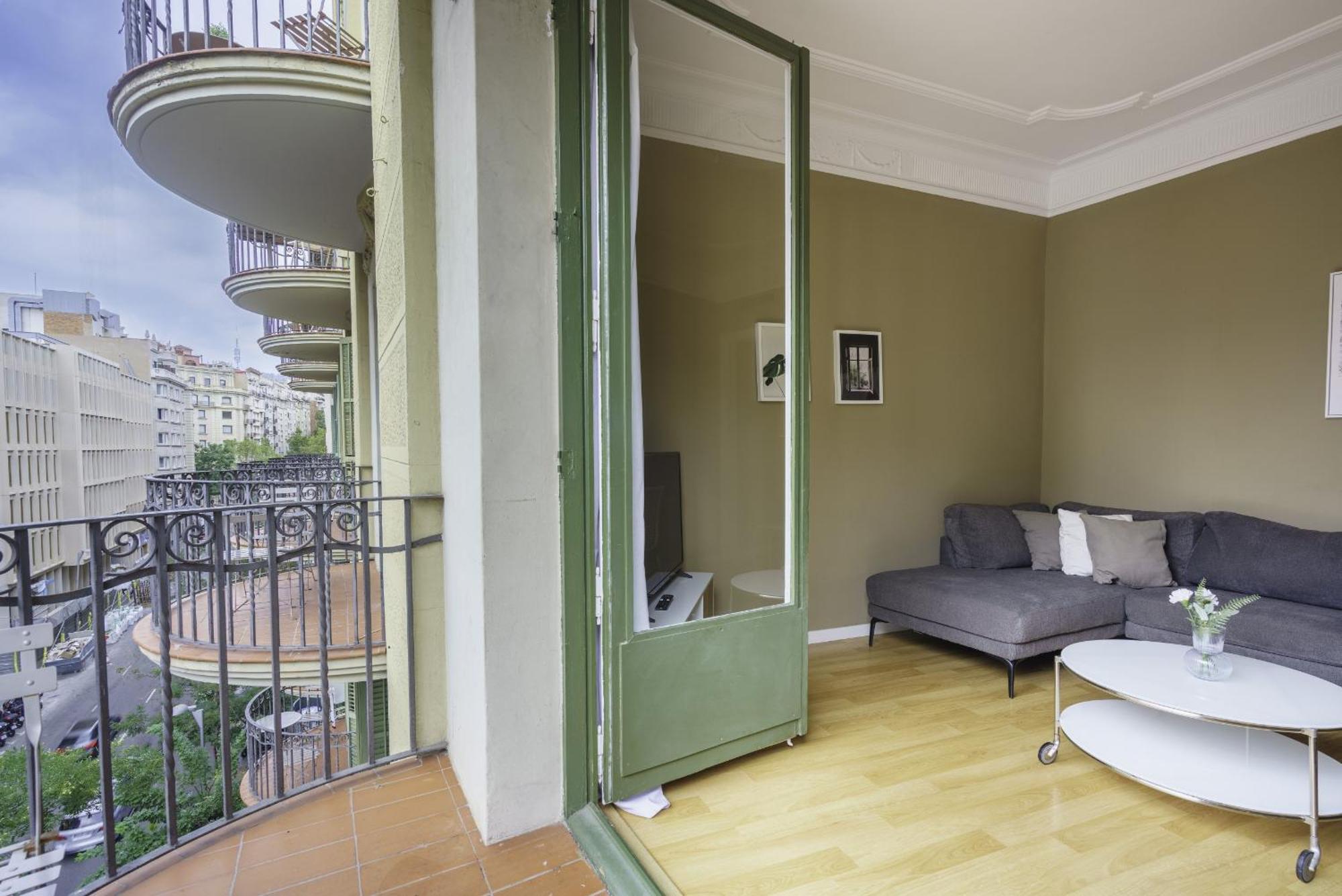 Apartment Ola Living Diagonal Ii *