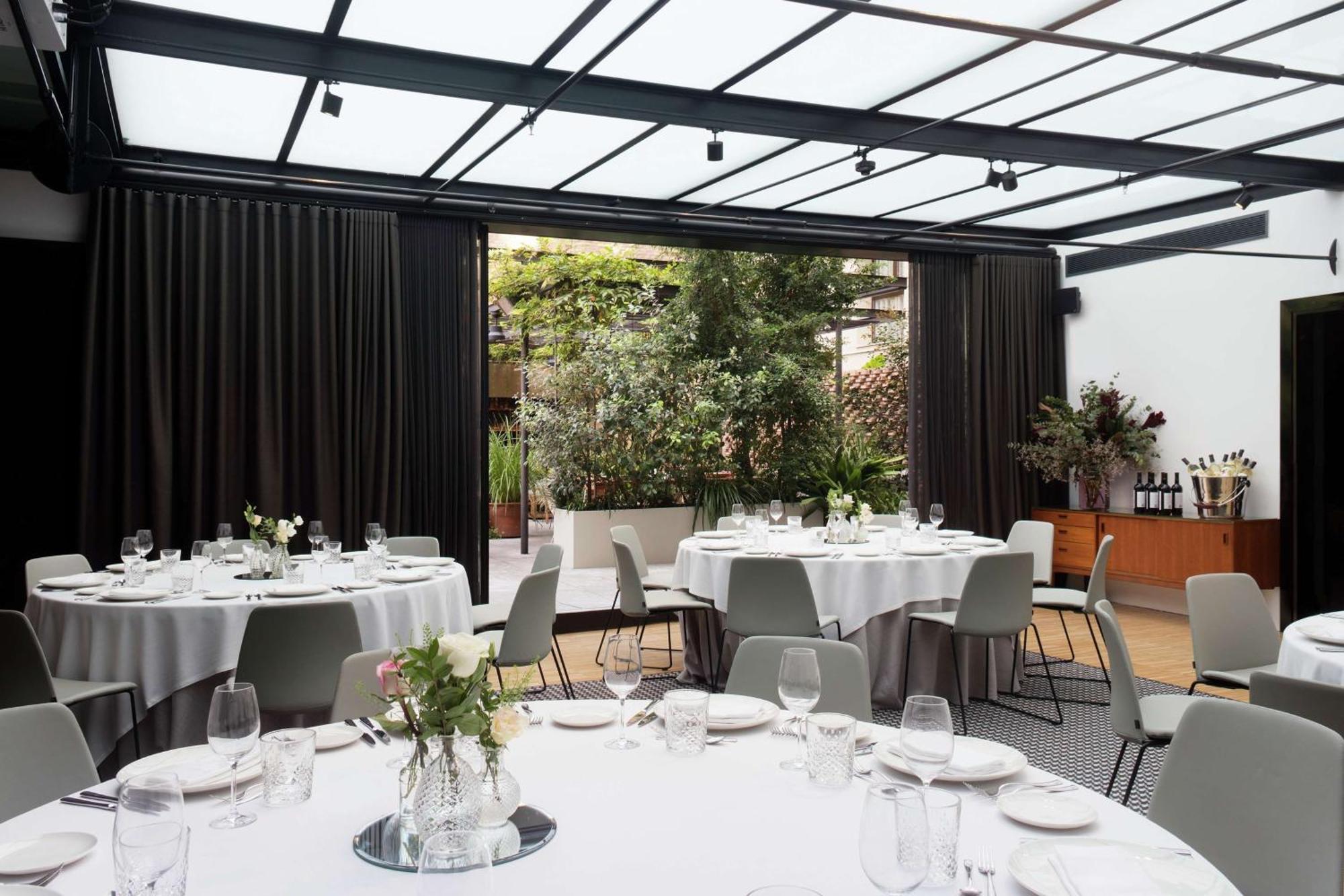 Hotel Alexandra Hotel, Curio Collection By Hilton