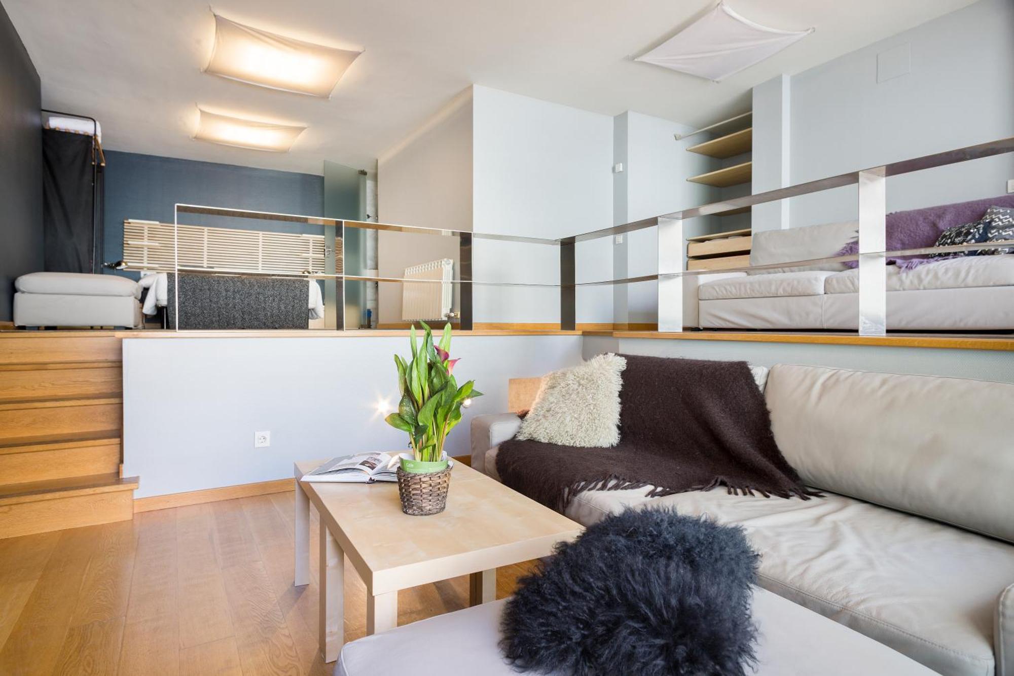 My Space Emirates - Bright In Gracia With Shared Pool Barcelona