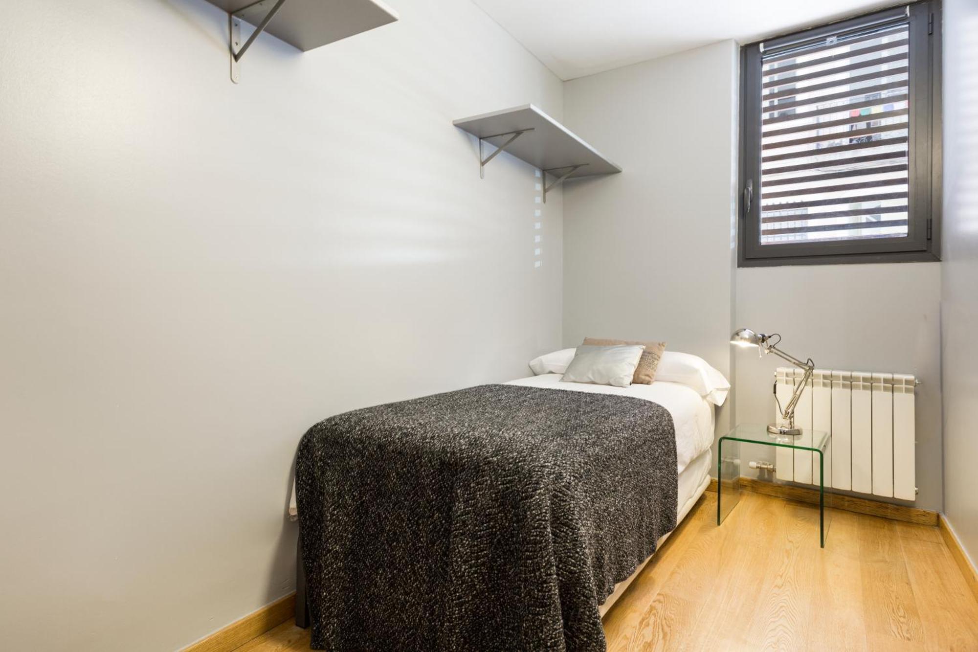 My Space Emirates - Bright In Gracia With Shared Pool * Barcelona