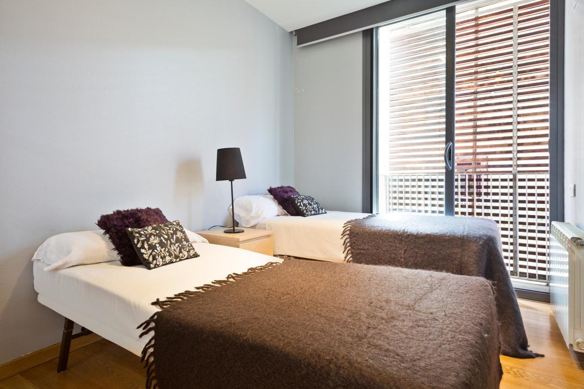My Space Emirates - Bright In Gracia With Shared Pool