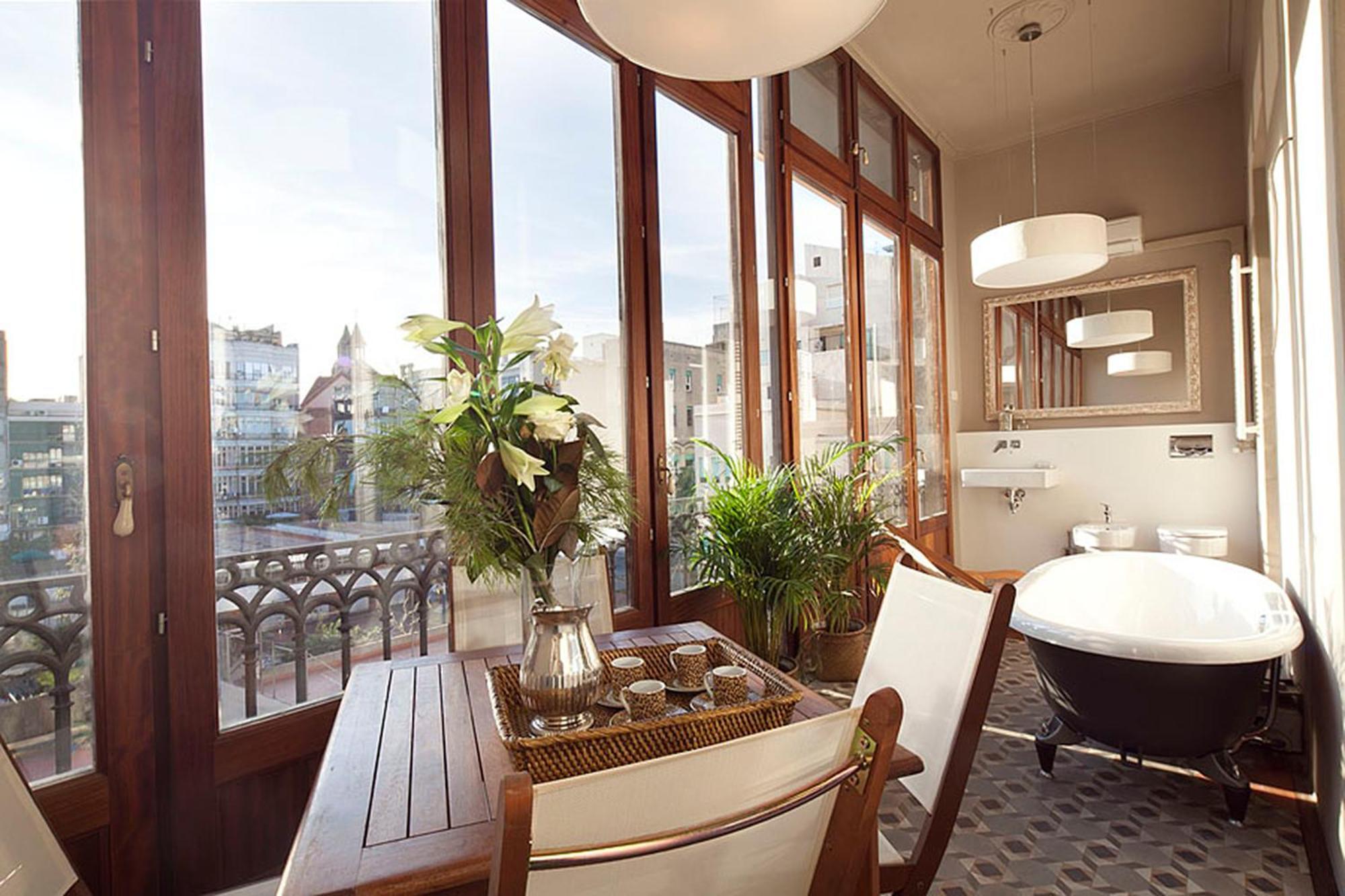 My Space Emirates - In Rambla De Catalunya Appartement *