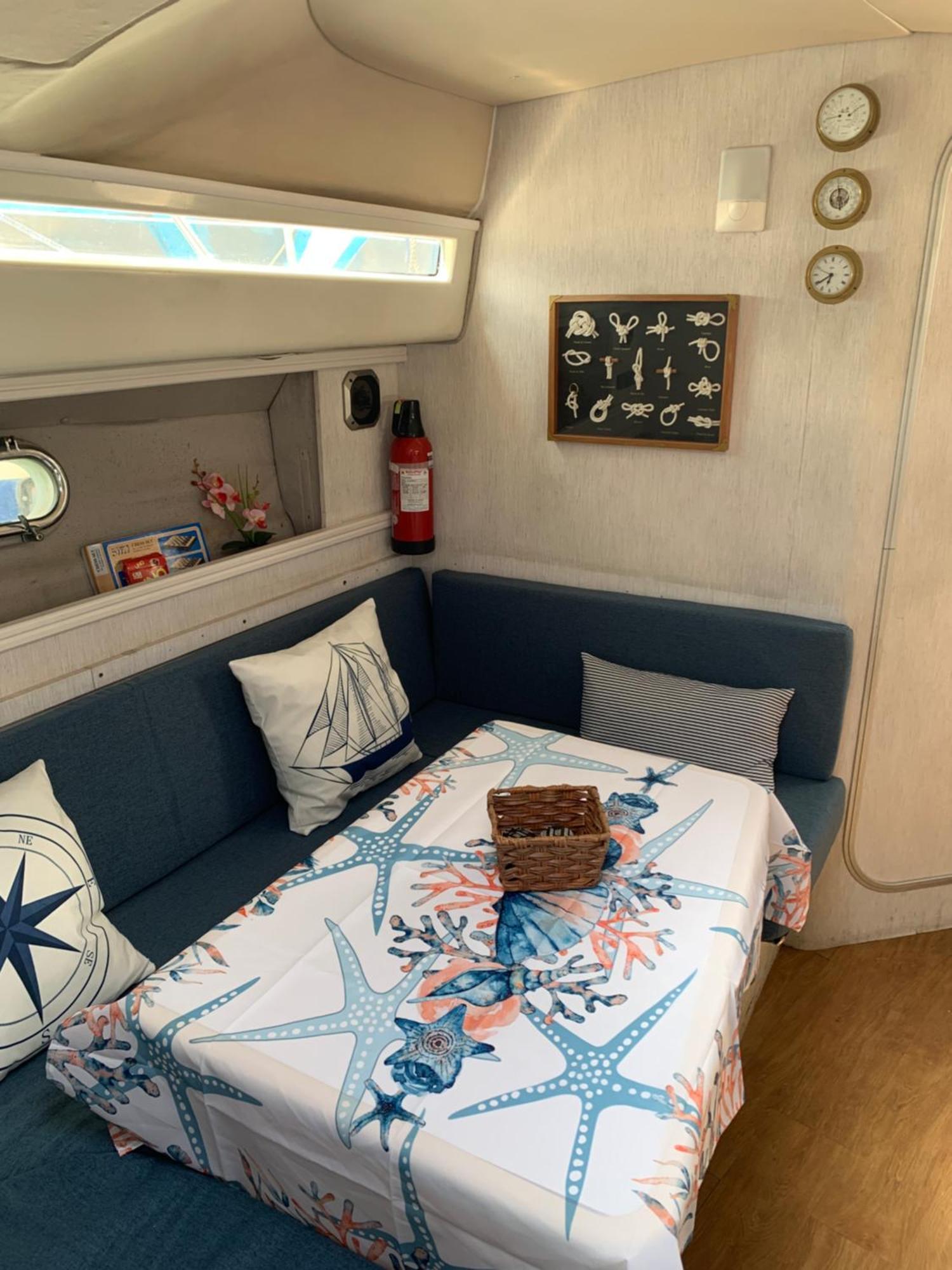 Vimaro Boat Botel *