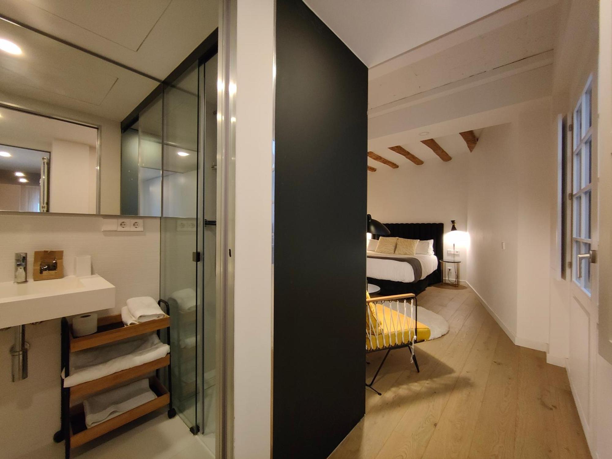 Luxury 2br&2washrooms City Center Apartment Barcelona