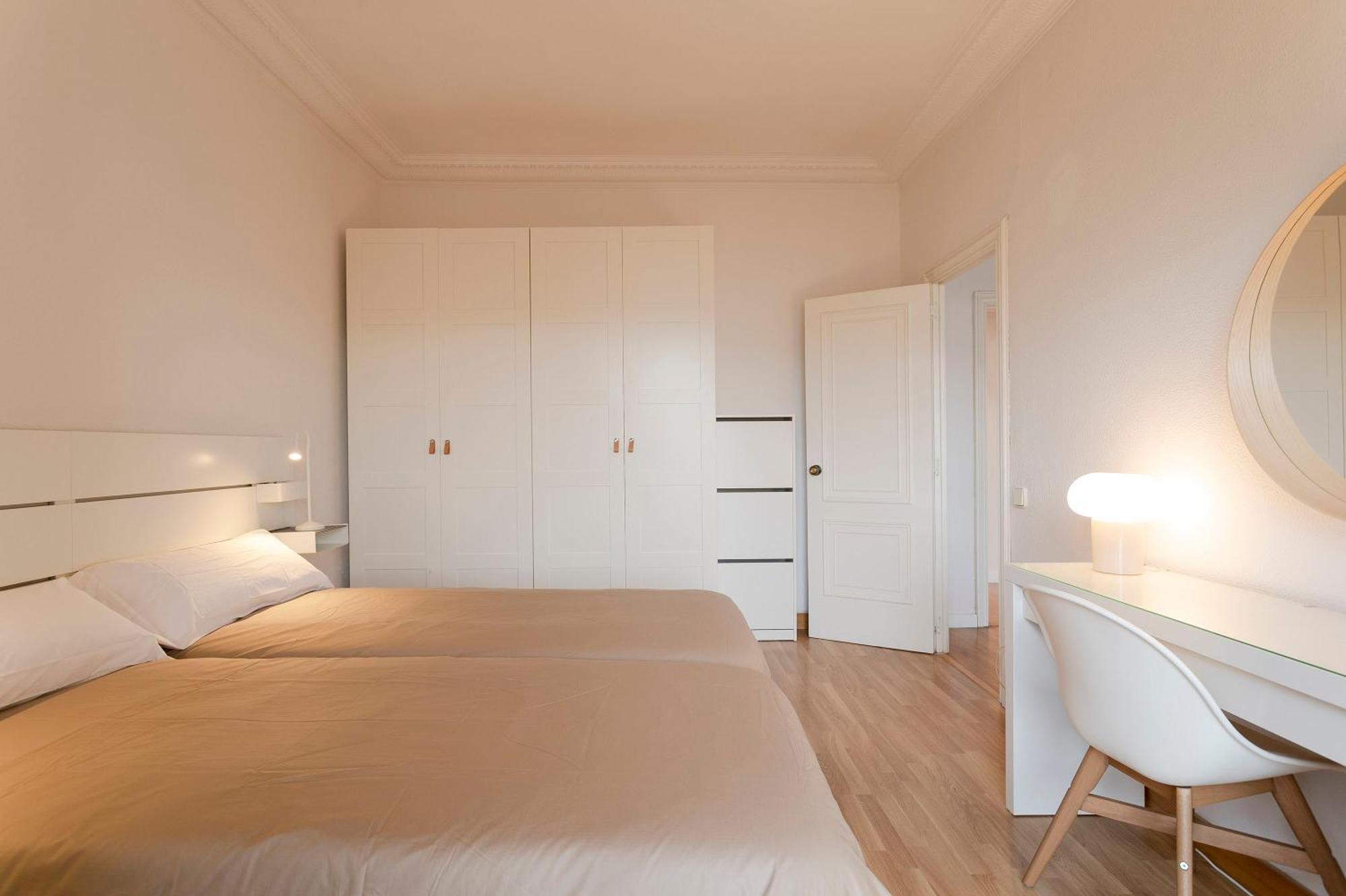 Long Term Gran Via Appartement *