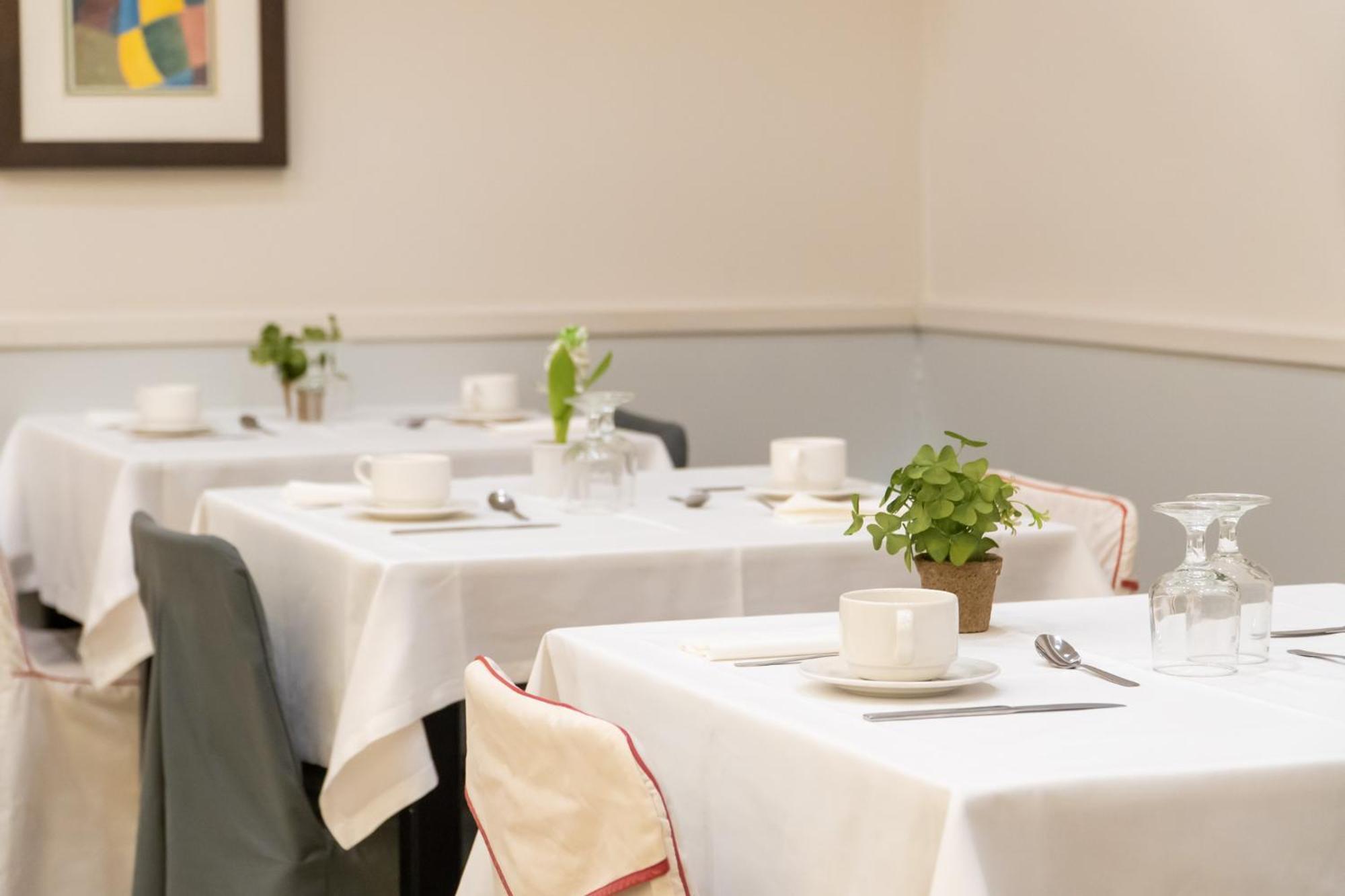 Hotel Glòries 3*