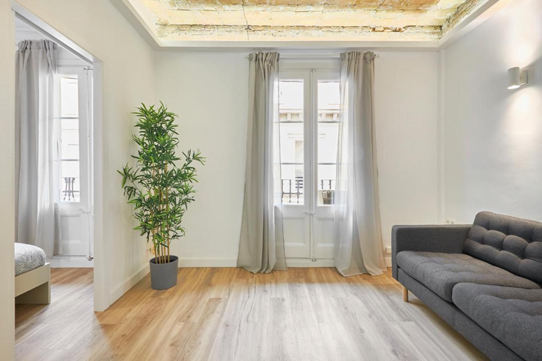 Ro Lively And Bright Apartment Next To Blai St Apartment