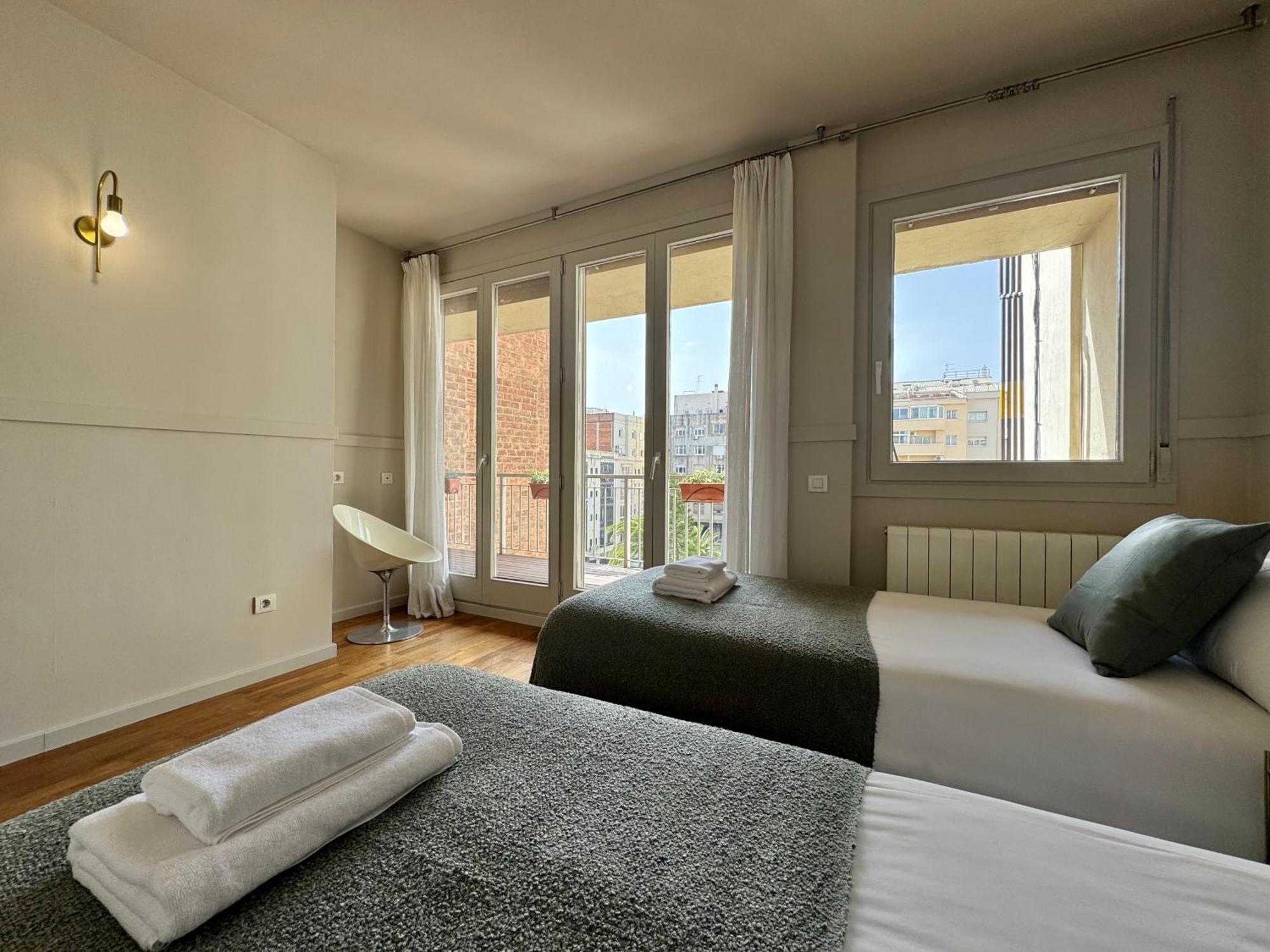 Modernist Gem Penthouse Appartement