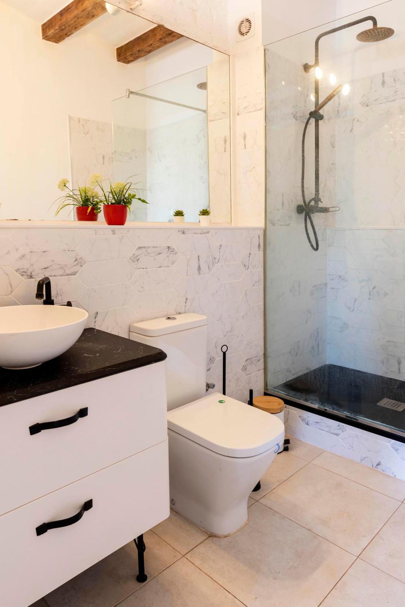 Enchanting 2 Bedroom Flat With Terrace Near Placa Espanya Barcelone