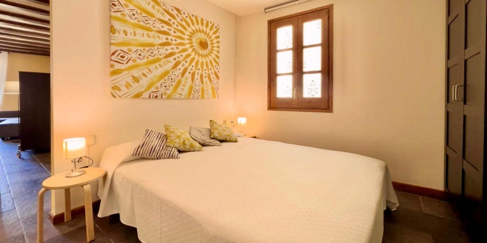 Yellow Apartament In The Center