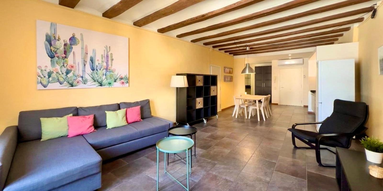 Yellow Apartament In The Center Appartement
