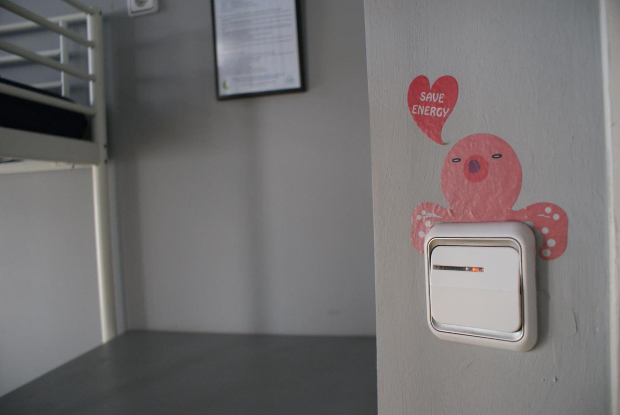 Sleep - Certified Eco Youth Barcelona