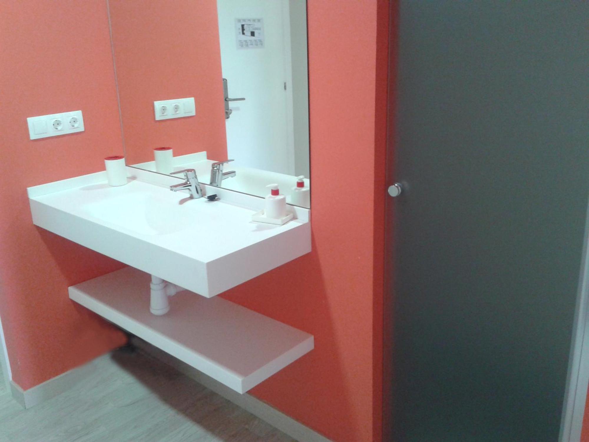 Bcnsporthostels Hostel