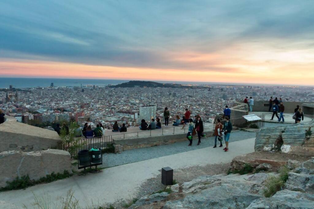 Park Guell Gaudi 2 Bedroom Apartment Barcelona