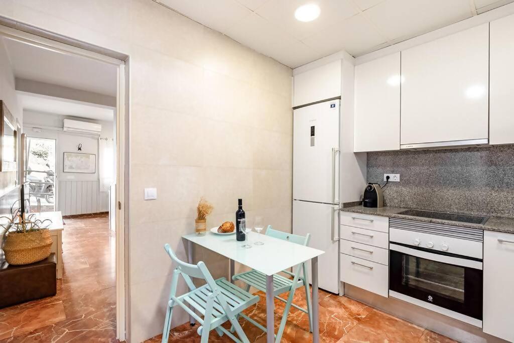 Park Guell Gaudi 2 Bedroom Barcelone
