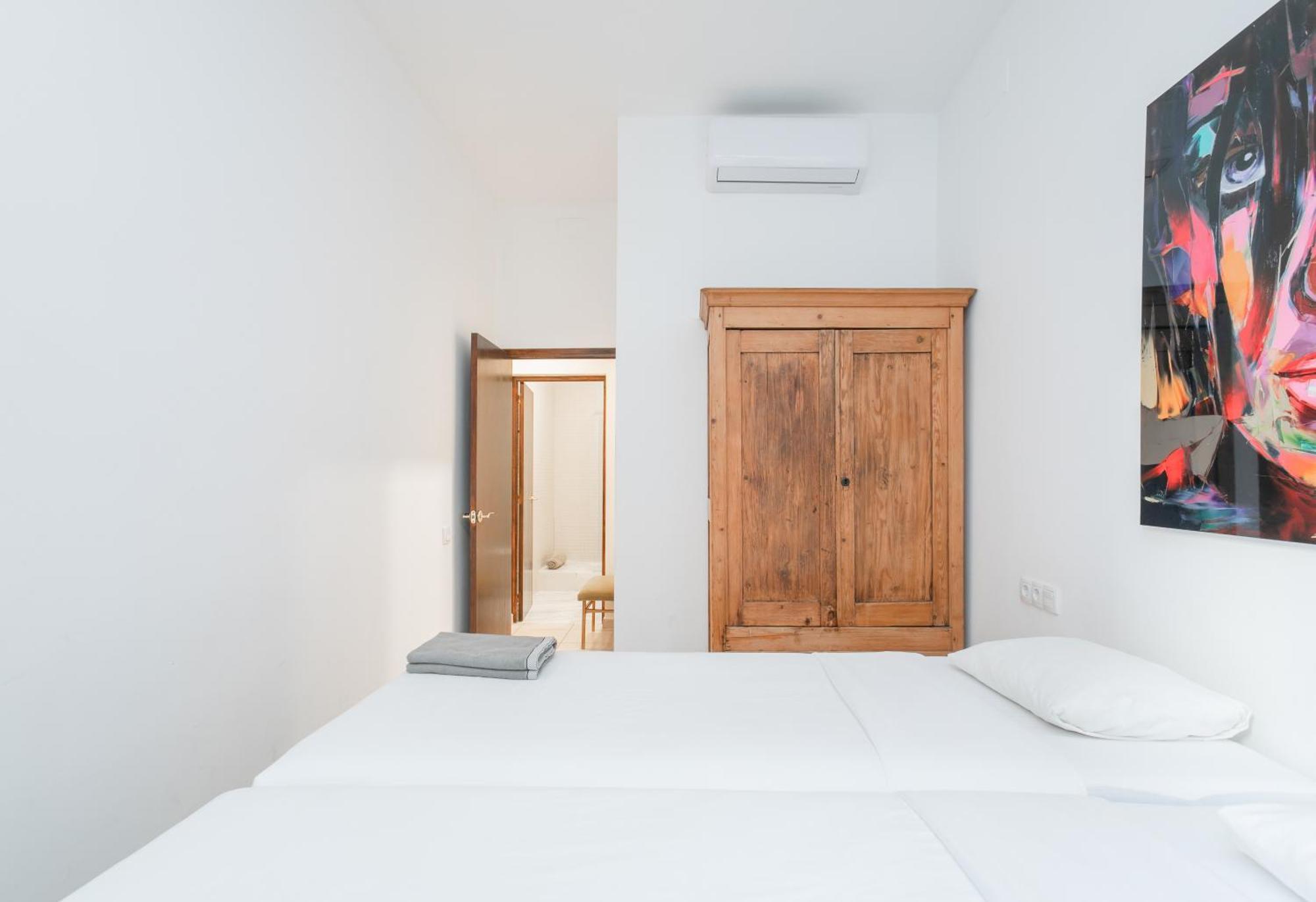 Canela Homes Gotic *