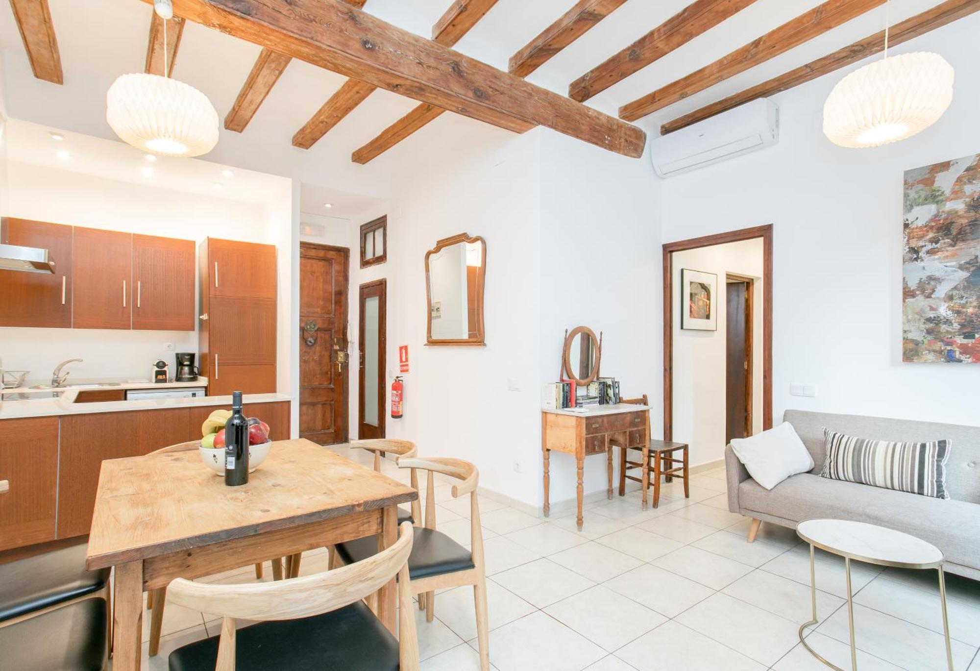 Canela Homes Gotic *