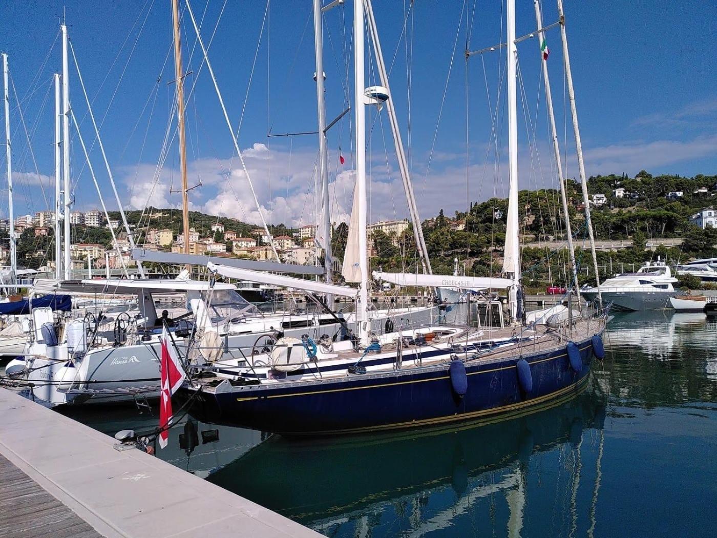 !perfect Sailboat To Relax At The Port Forum! Botel