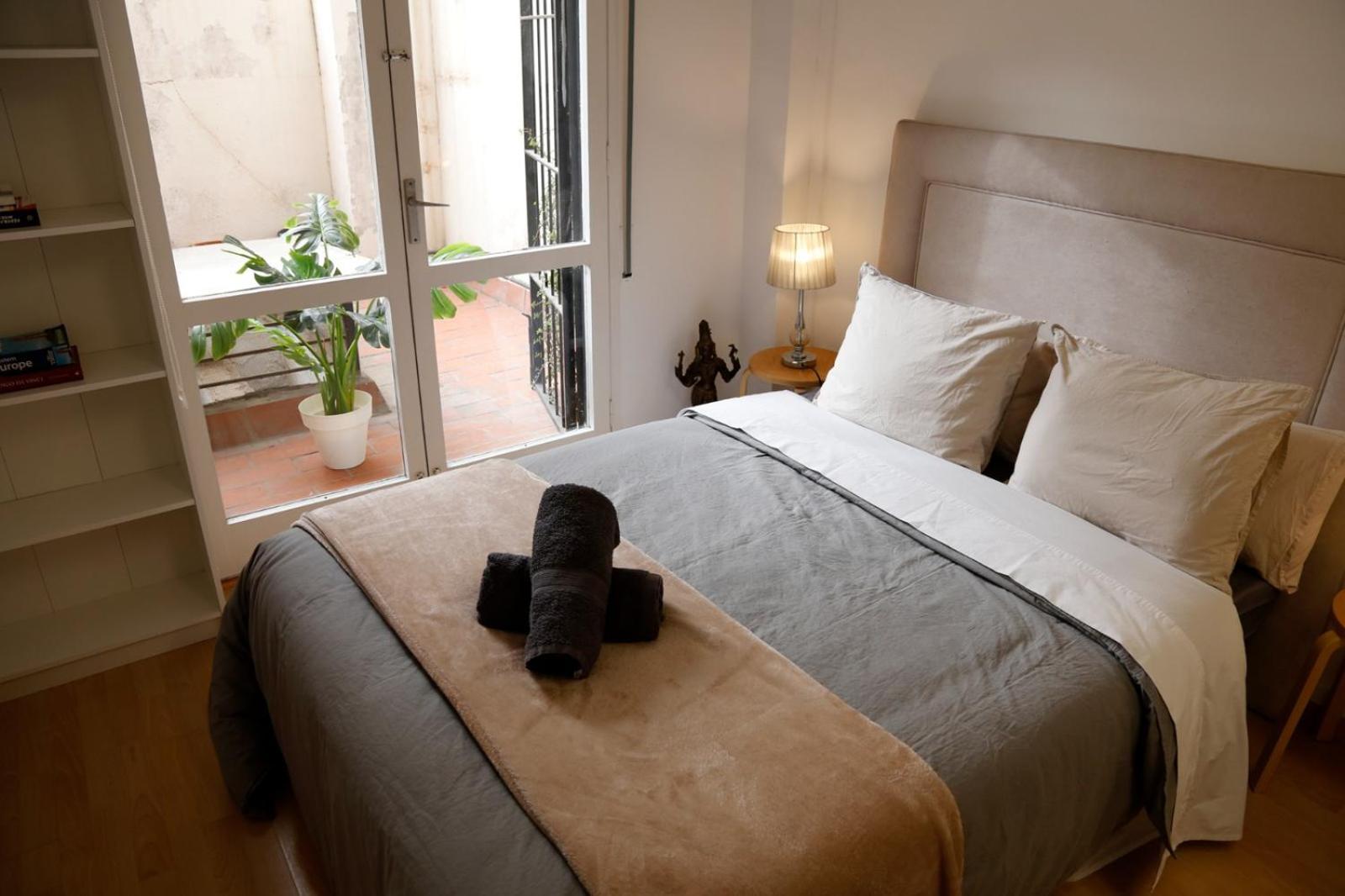Sunny And Central Double Metro L5-l1 Guest house Barcelona