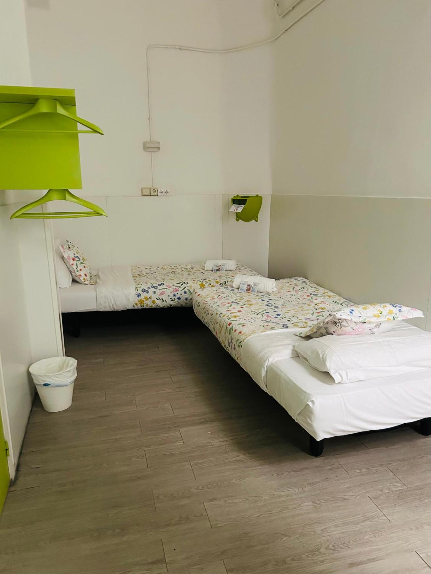 Gasthof And Basic Universitat For Young *