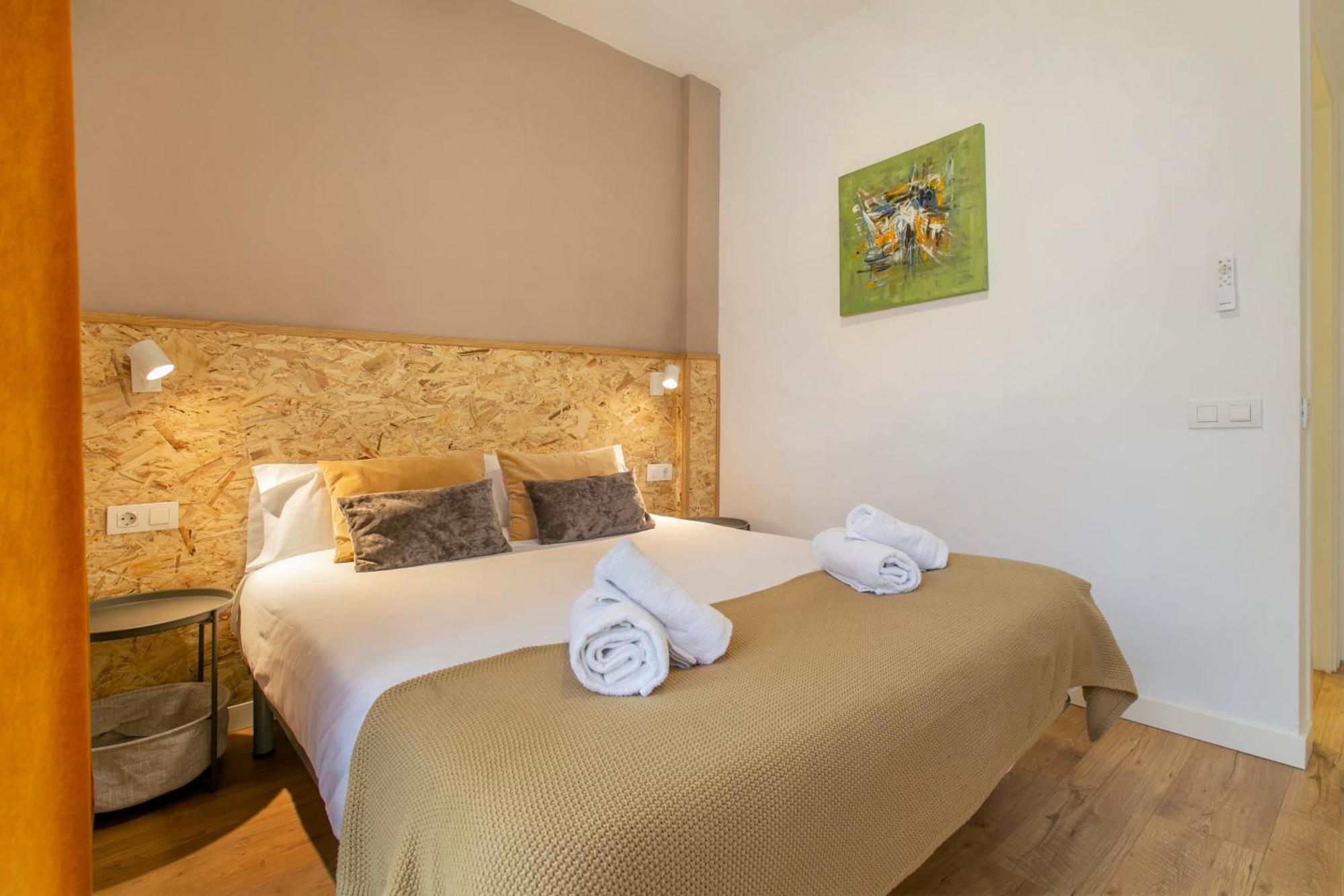 Chic And Modern In Gracia Appartement