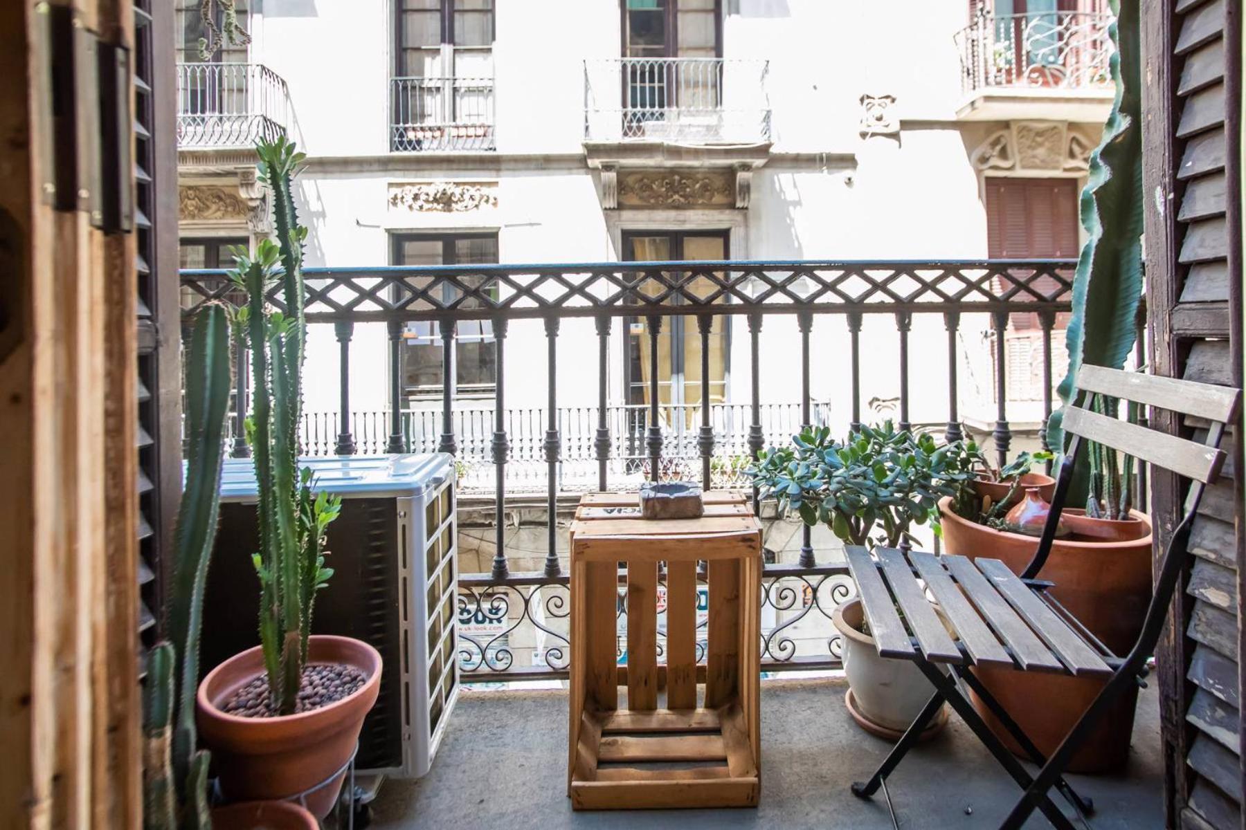 P2amp1057 - Magnific 3br In The Ghotic Appartement Barcelona