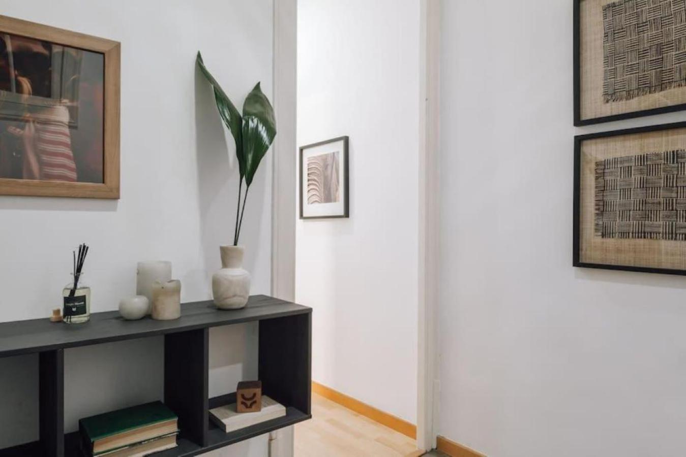 Apartment Kakwa - 2 Bedroom And Balcony Eixample Esquerra