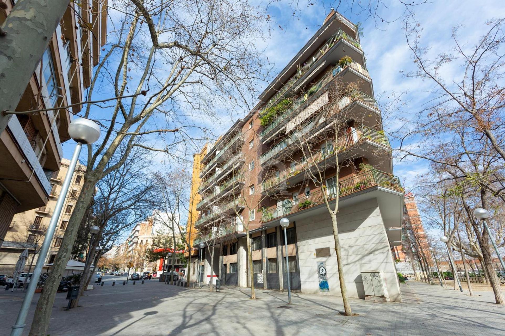 3 Con Balcon Appartement *