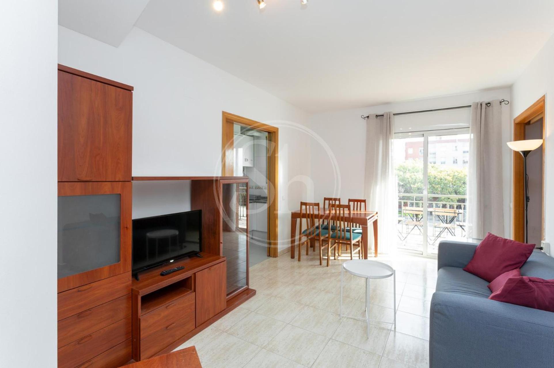 3 Con Balcon Barcelone