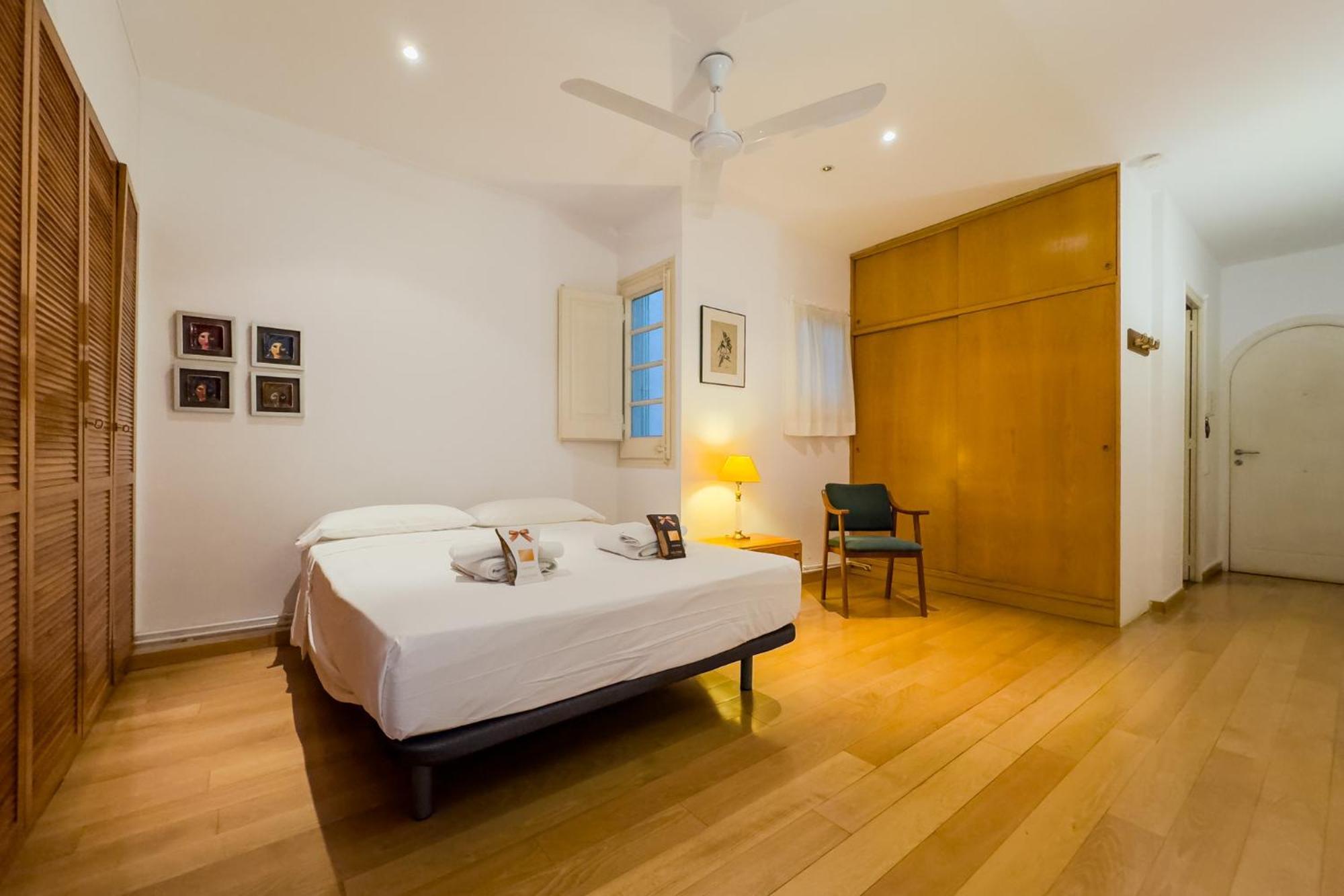 Apartment Enrique Granados