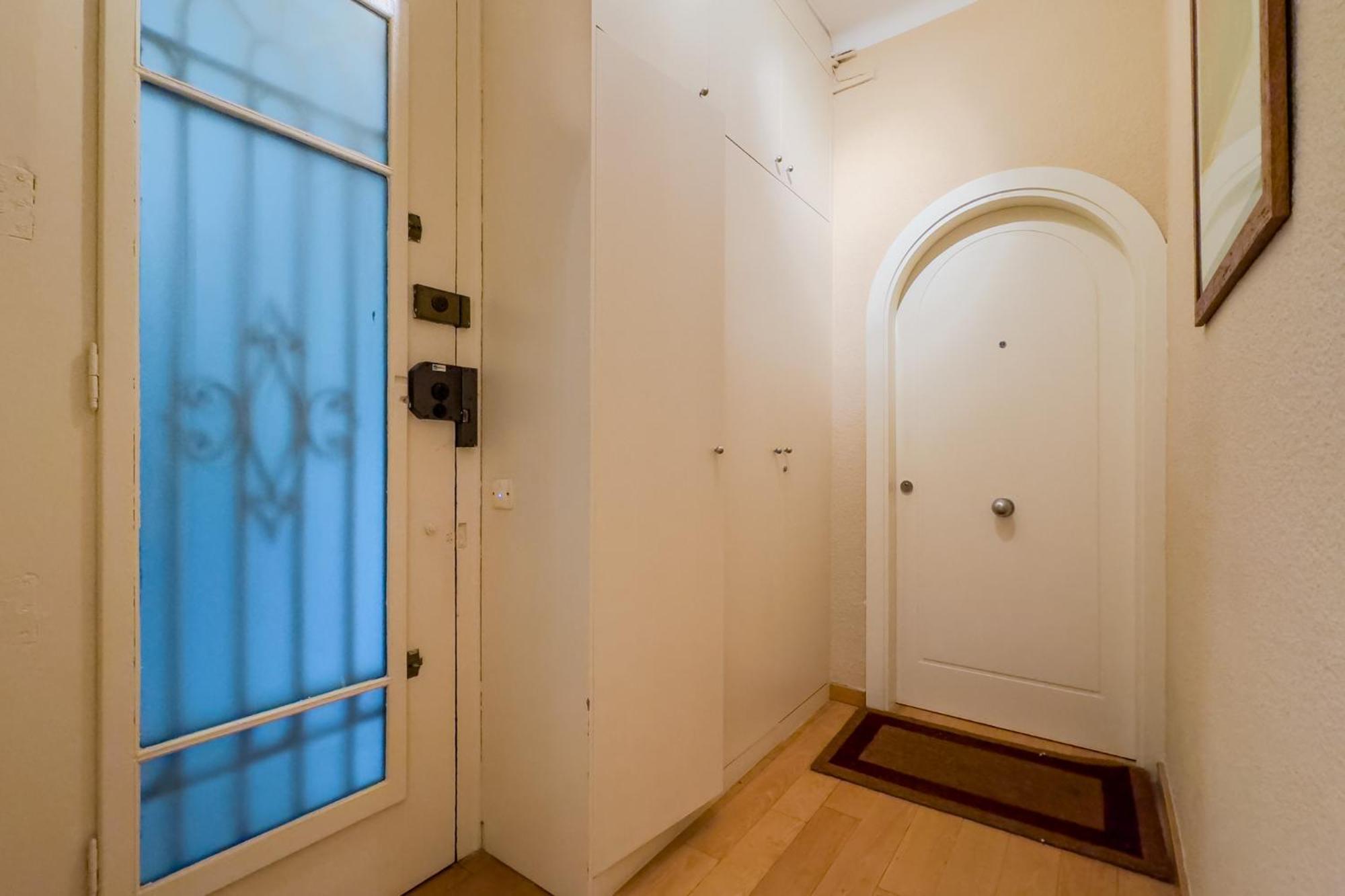 Enrique Granados Apartment *