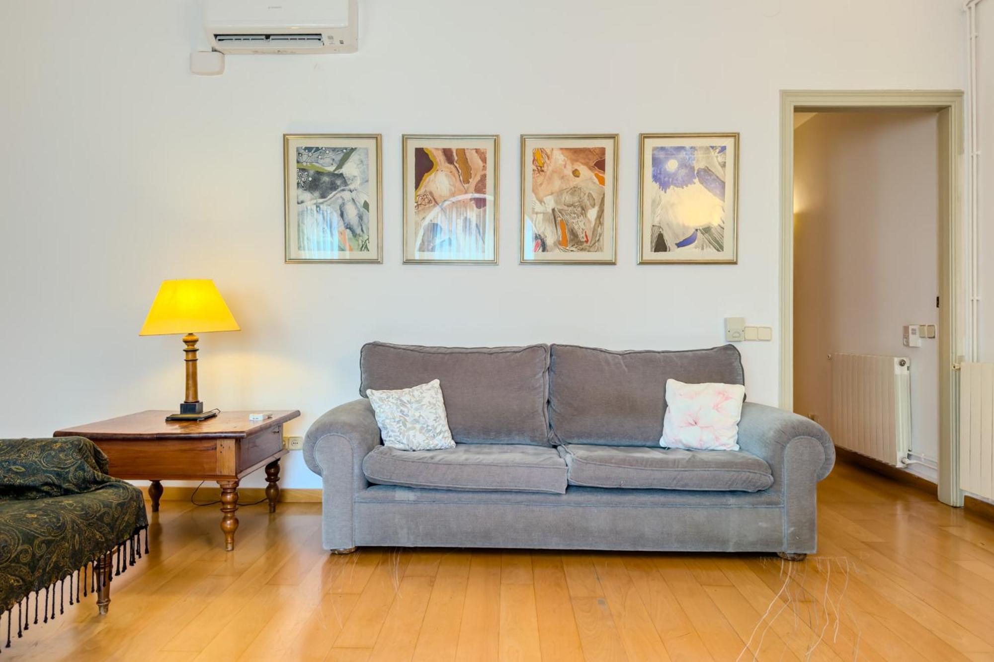 Apartment Enrique Granados Barcelona