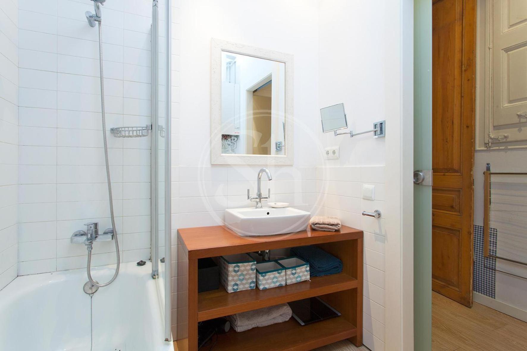 Bonito Departamento En La Rambla Del Poblenou