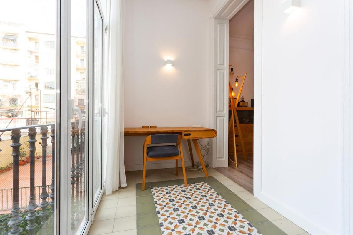 Moderno Y Espacioso En Calle Mallorca Appartement