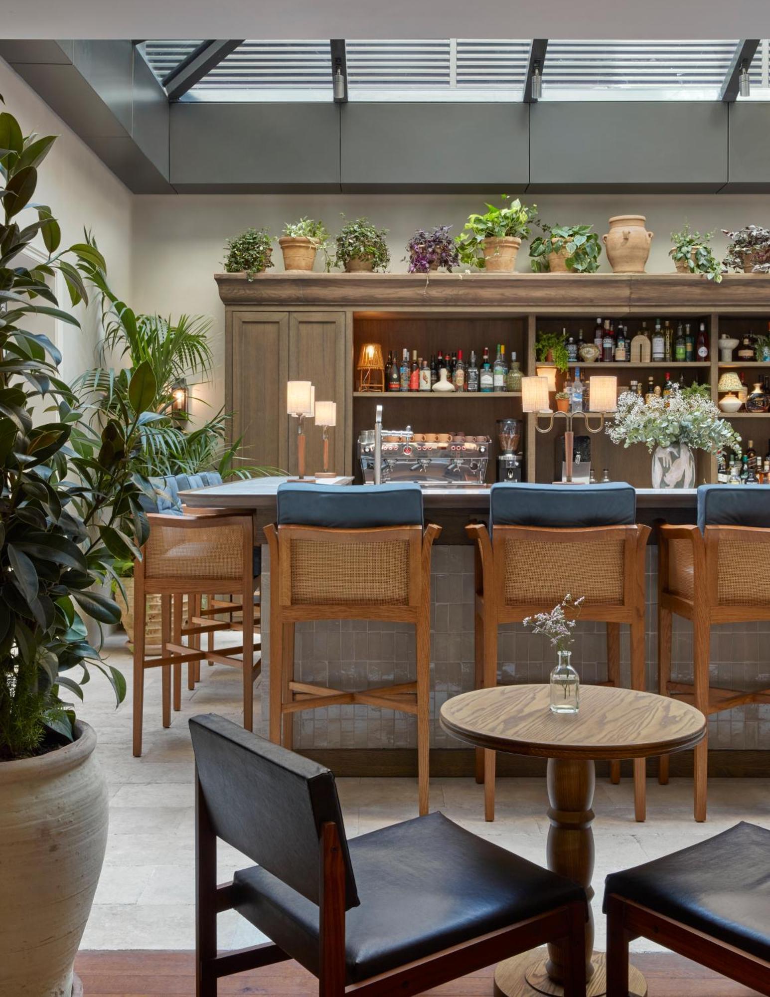 Miiro Borneta Hotel 4*