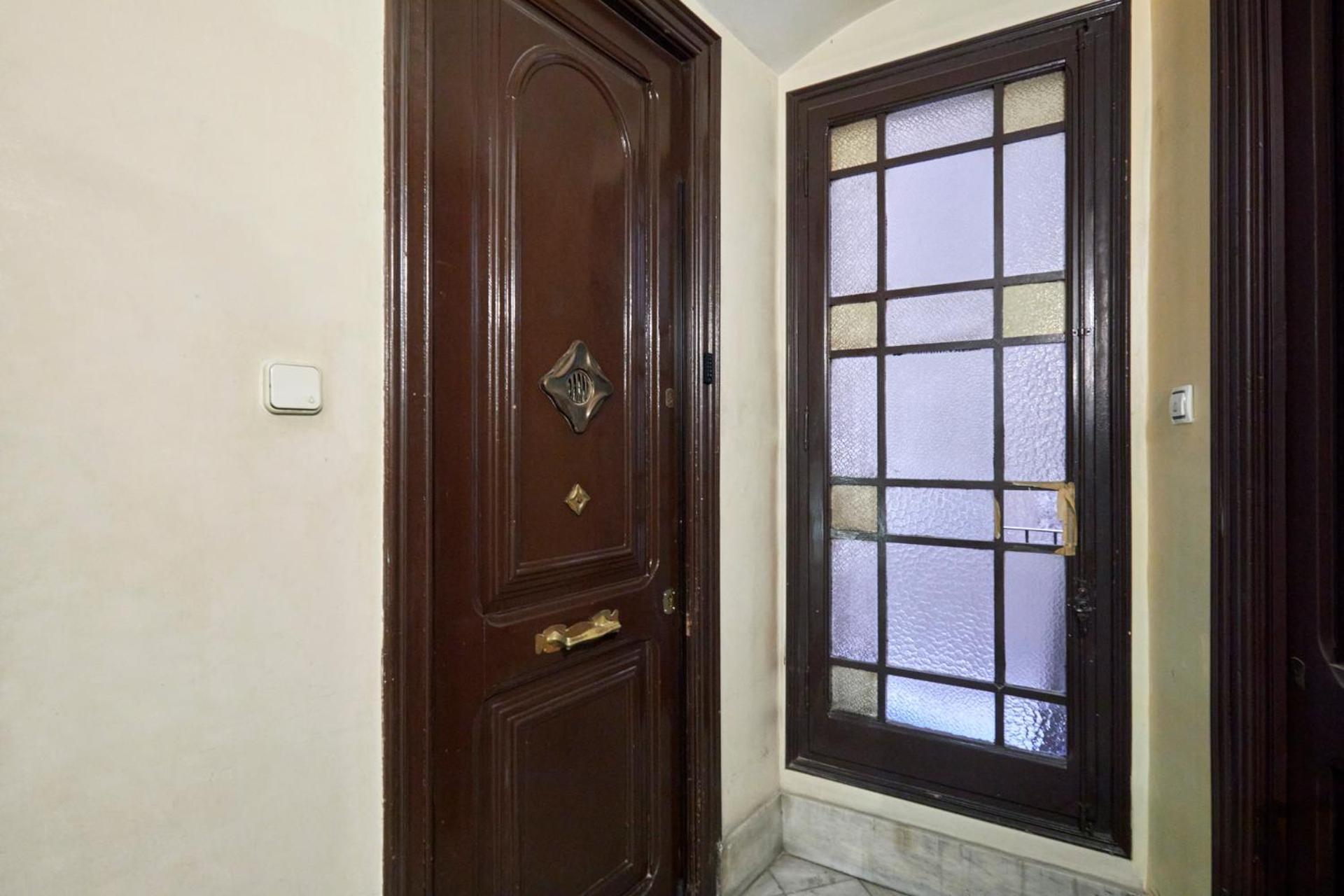 Classic Catalan Family With Balcony By Maison Pinata Appartement Barcelona