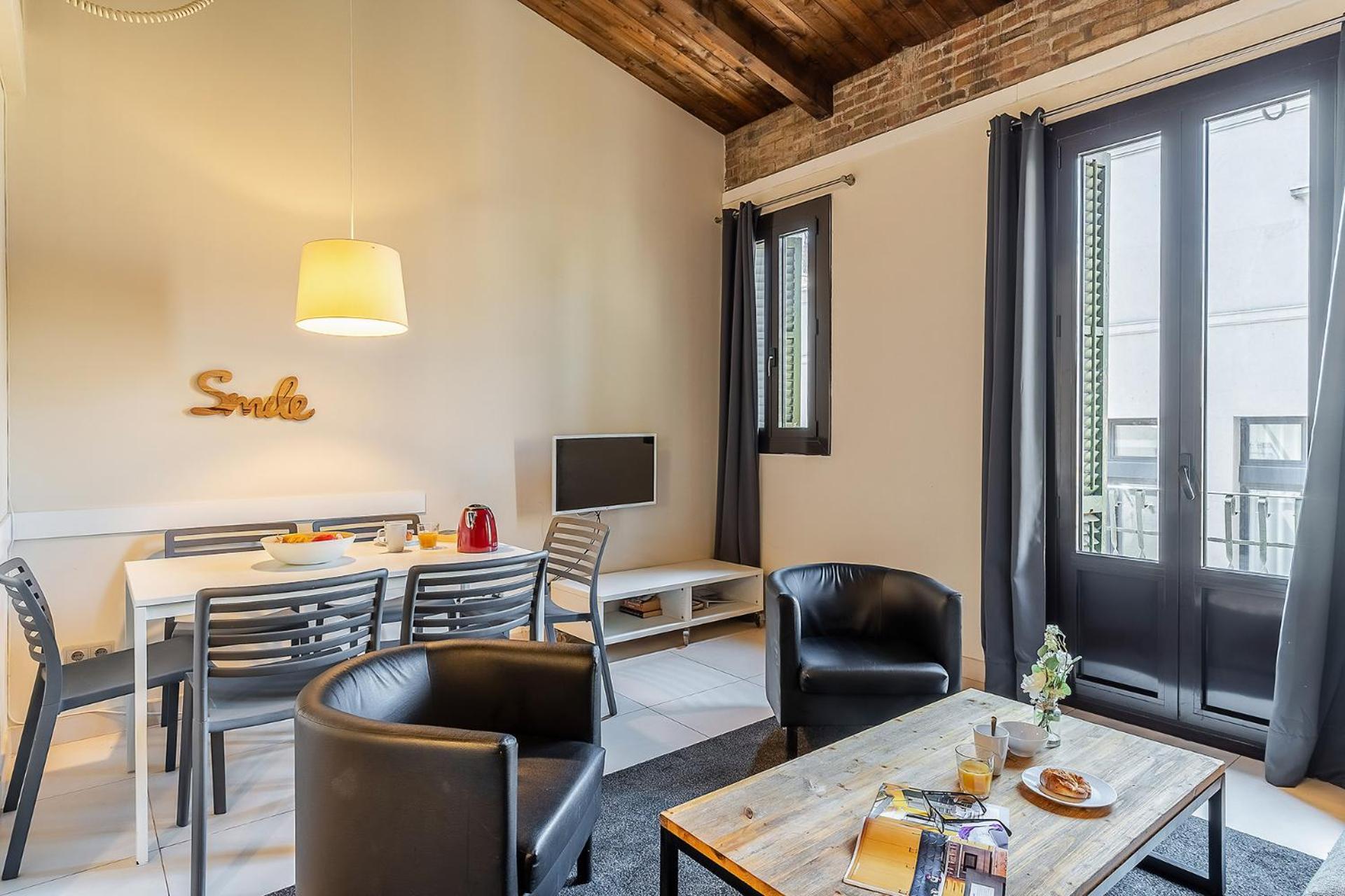 Ab Poble Nou Venero * Barcelona