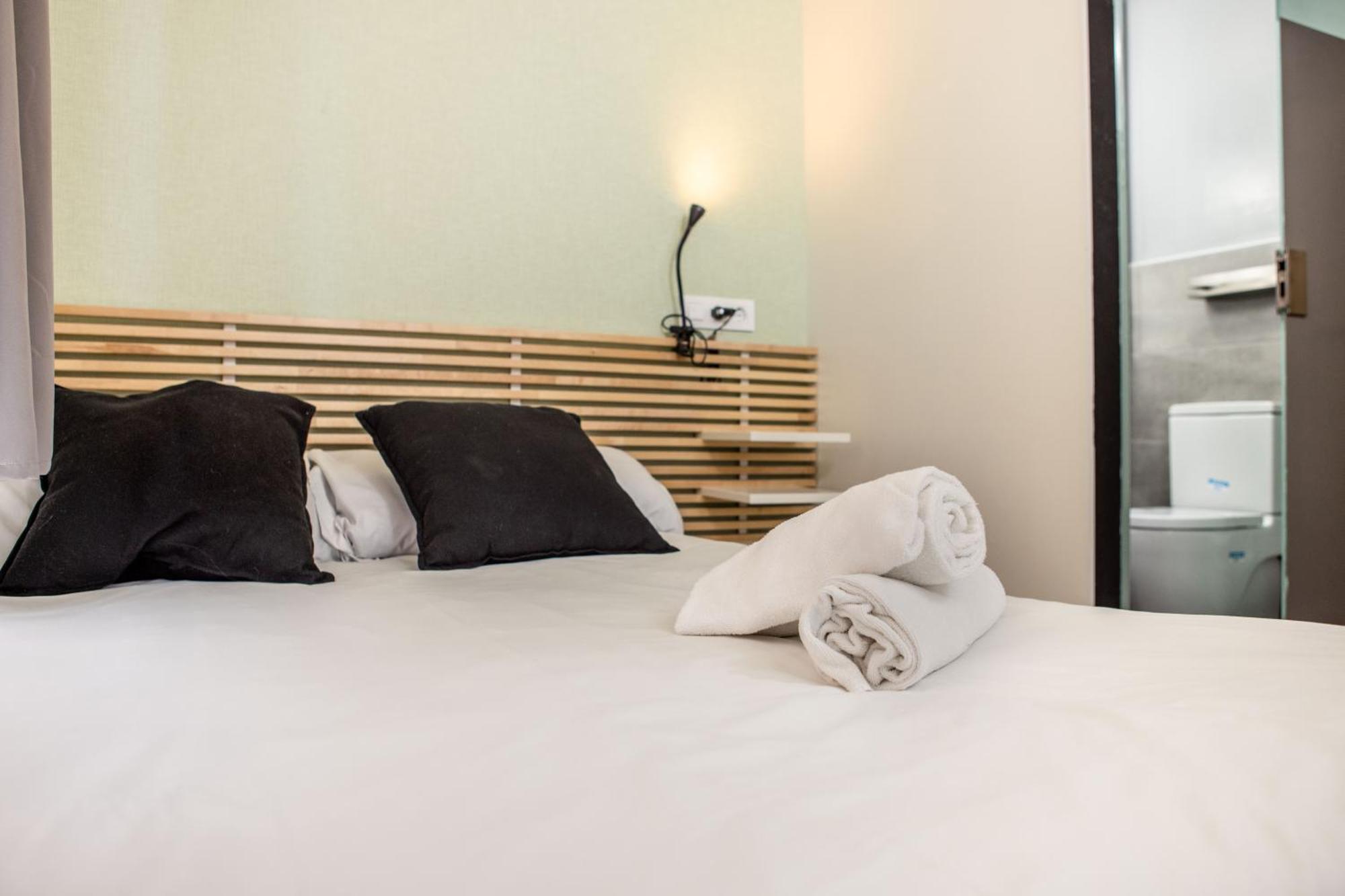 Urbany Bcn Go! Hostal