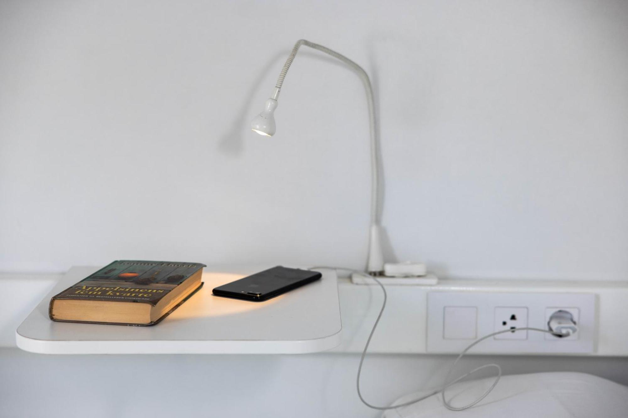 Hostal Urbany Bcn Go! *