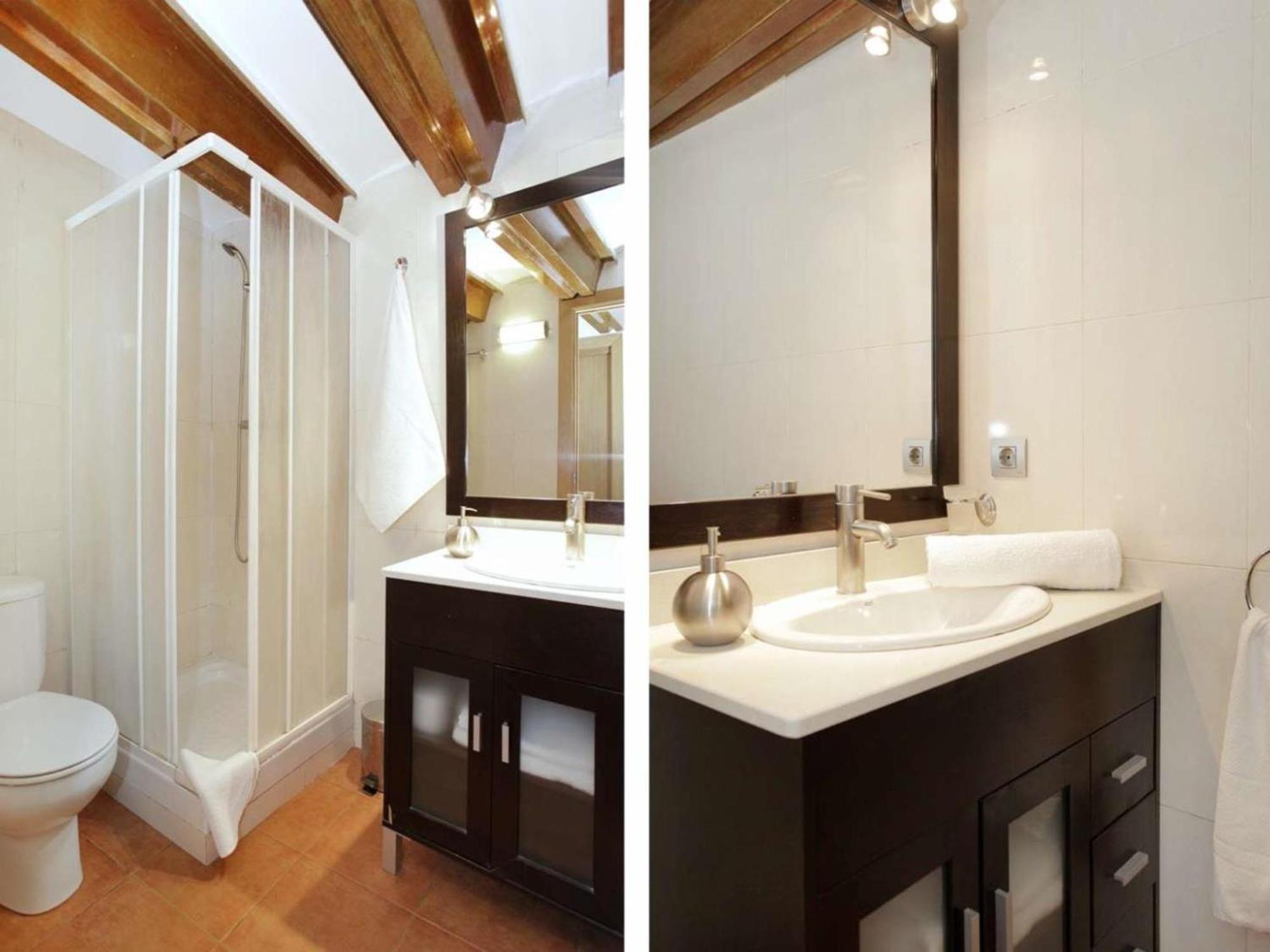 Centrico En Edificio Historico Con Encanto Familias, Hasta 5 Personas - Es-341-1 Barcelone