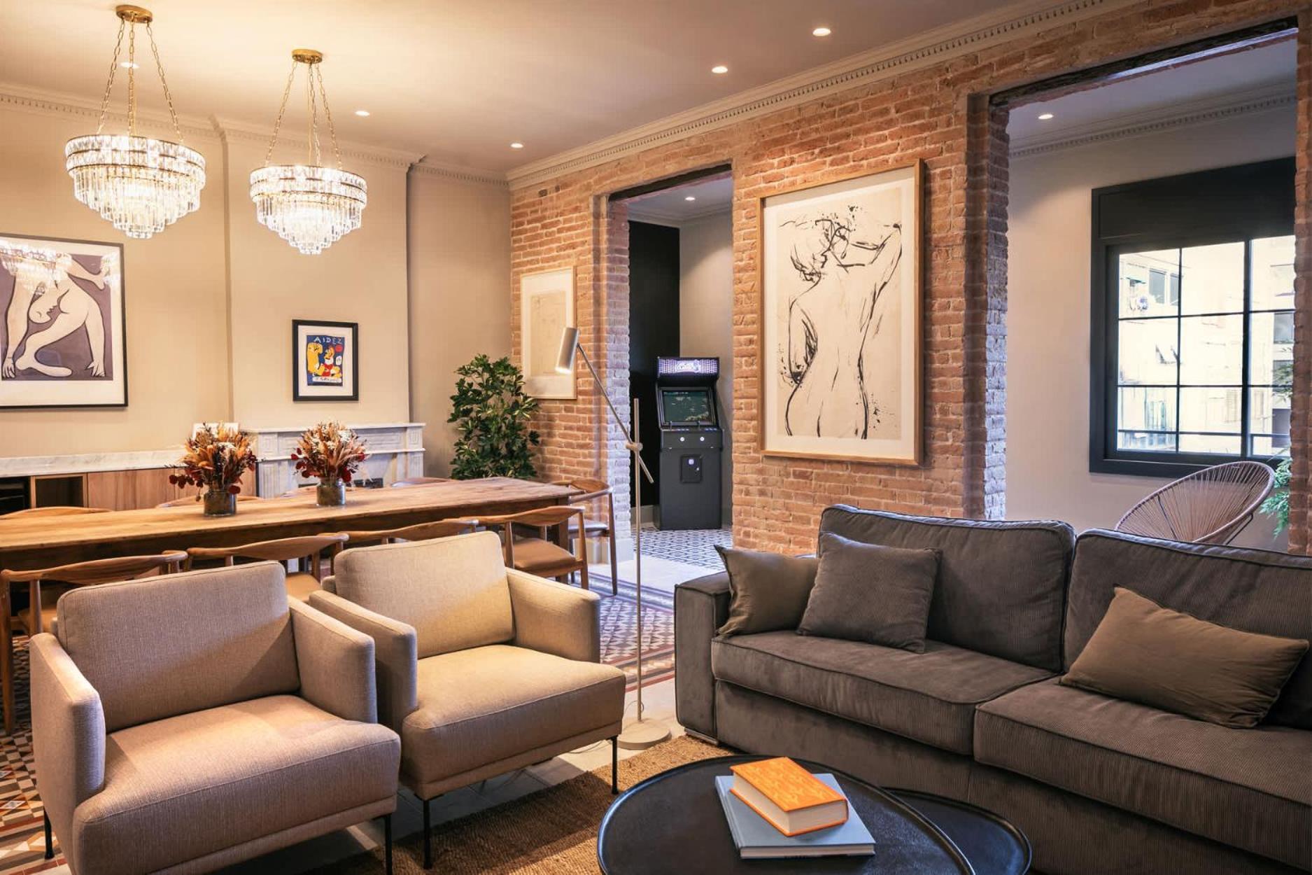 Appartement Lovely 6 Bedroom Flat In L'eixample Barcelona